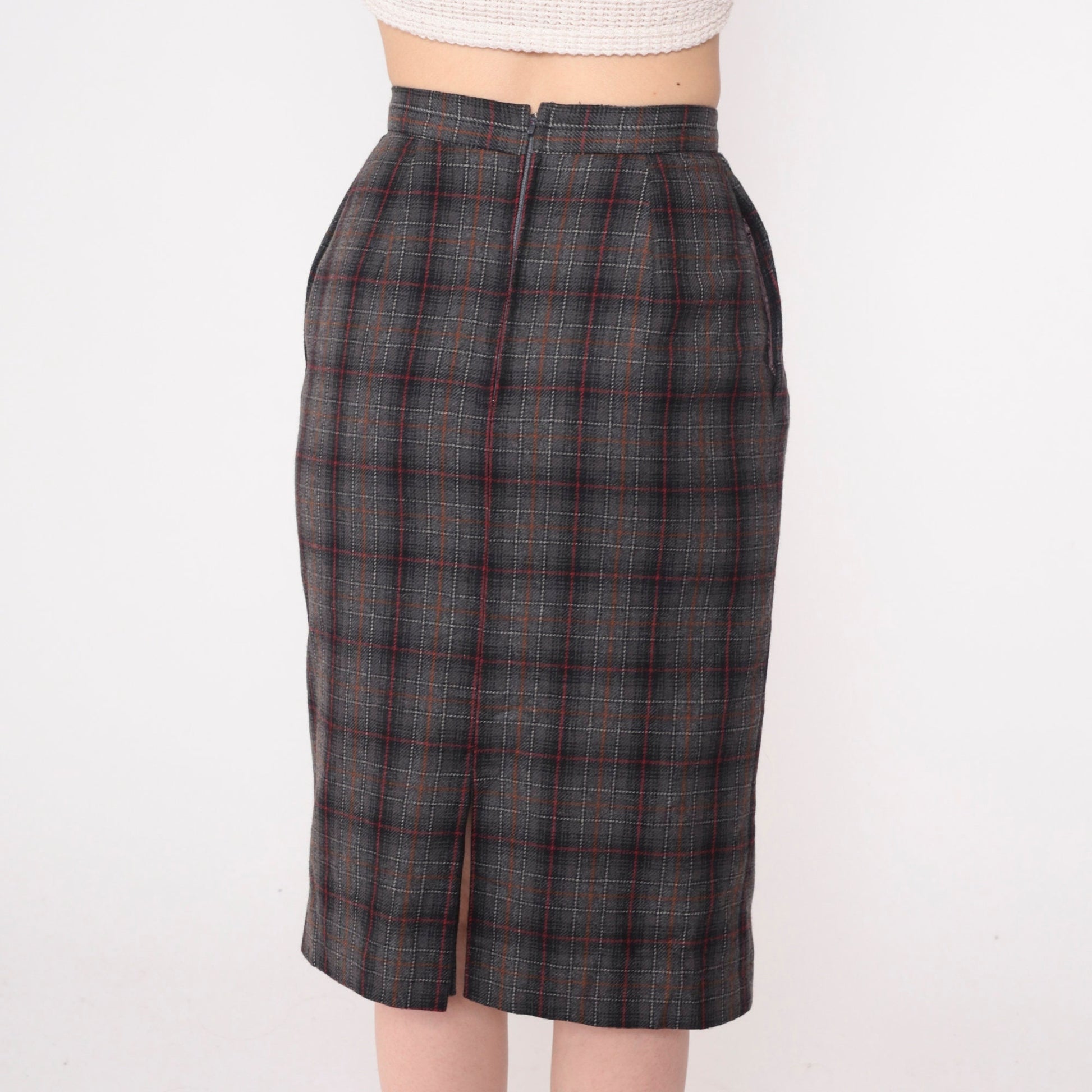 80s Peabody House Plaid Pencil Skirt High Waisted Knee Length Grey Black Red Extra Small
