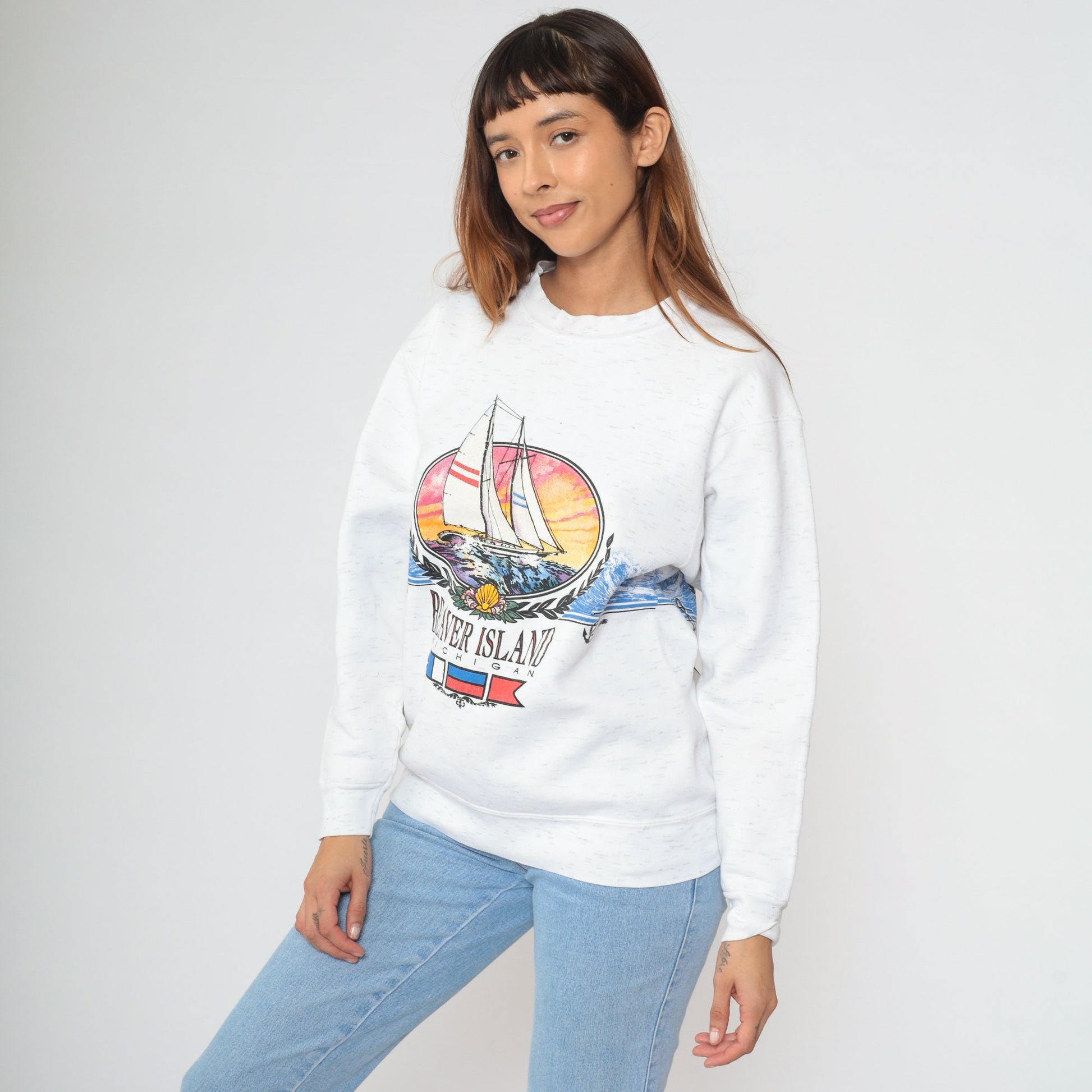 90s Beaver Island Michigan Sailboat Sweatshirt White Crewneck Medium