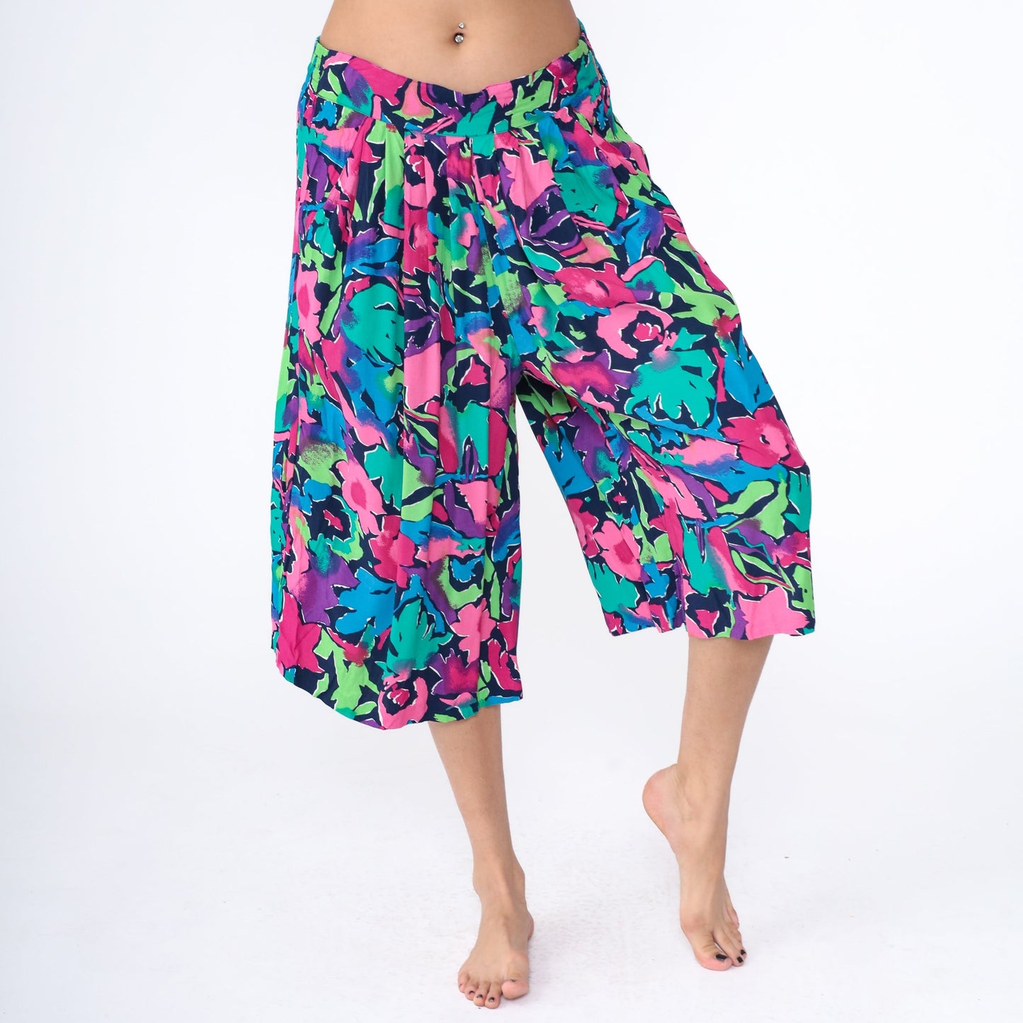 90s Floral Capri Pants High Waist Pleated Wide Leg Abstract Print Purple Pink Medium