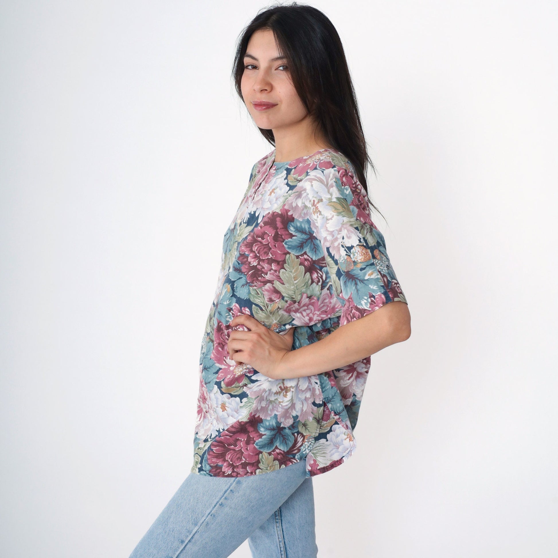 90s Floral Blouse Short Sleeve Slit Neckline Blue Purple Pink Medium Large