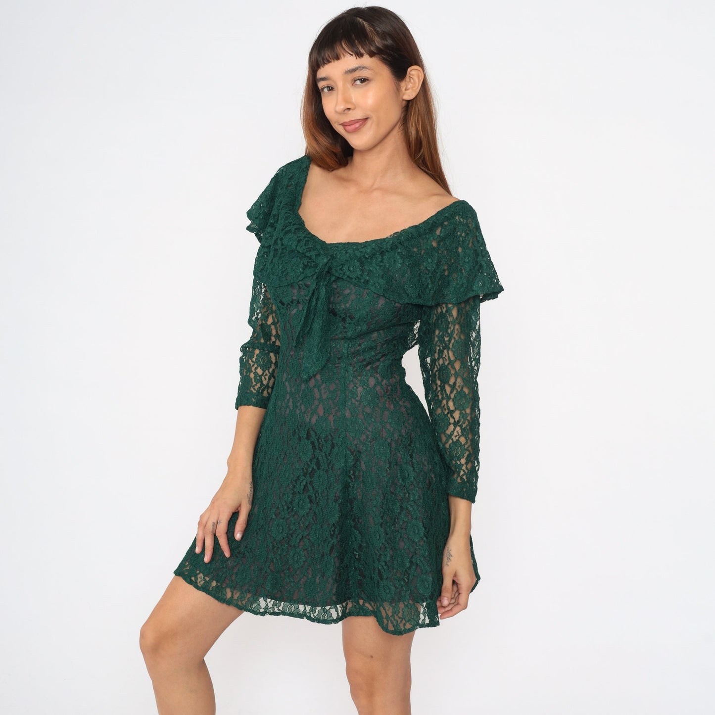 90s Green Lace Mini Dress Flounce Tie Neckline Long Sheer Sleeves Small