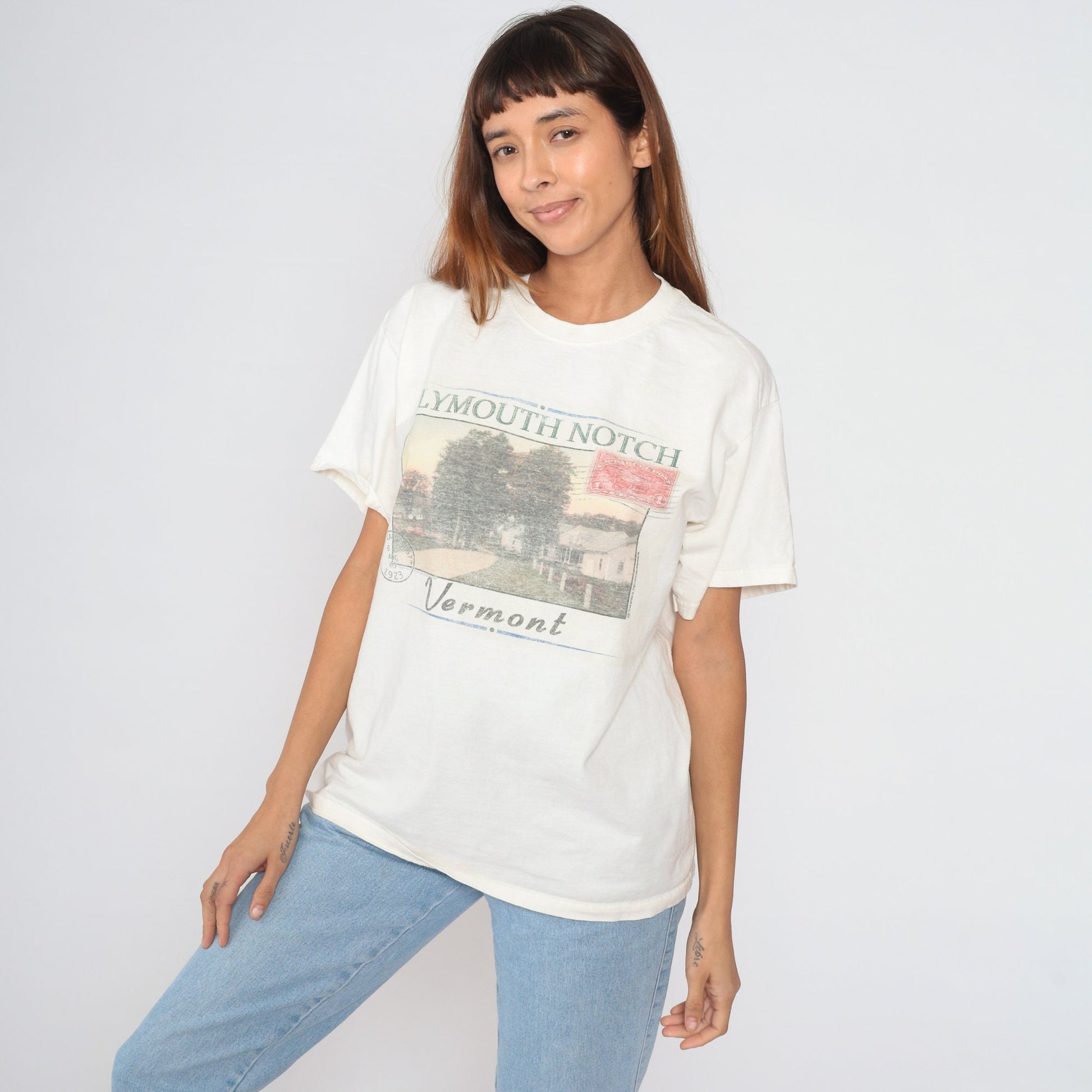 00s Plymouth Notch Vermont Graphic T-Shirt Off-White Cotton Tee Large L