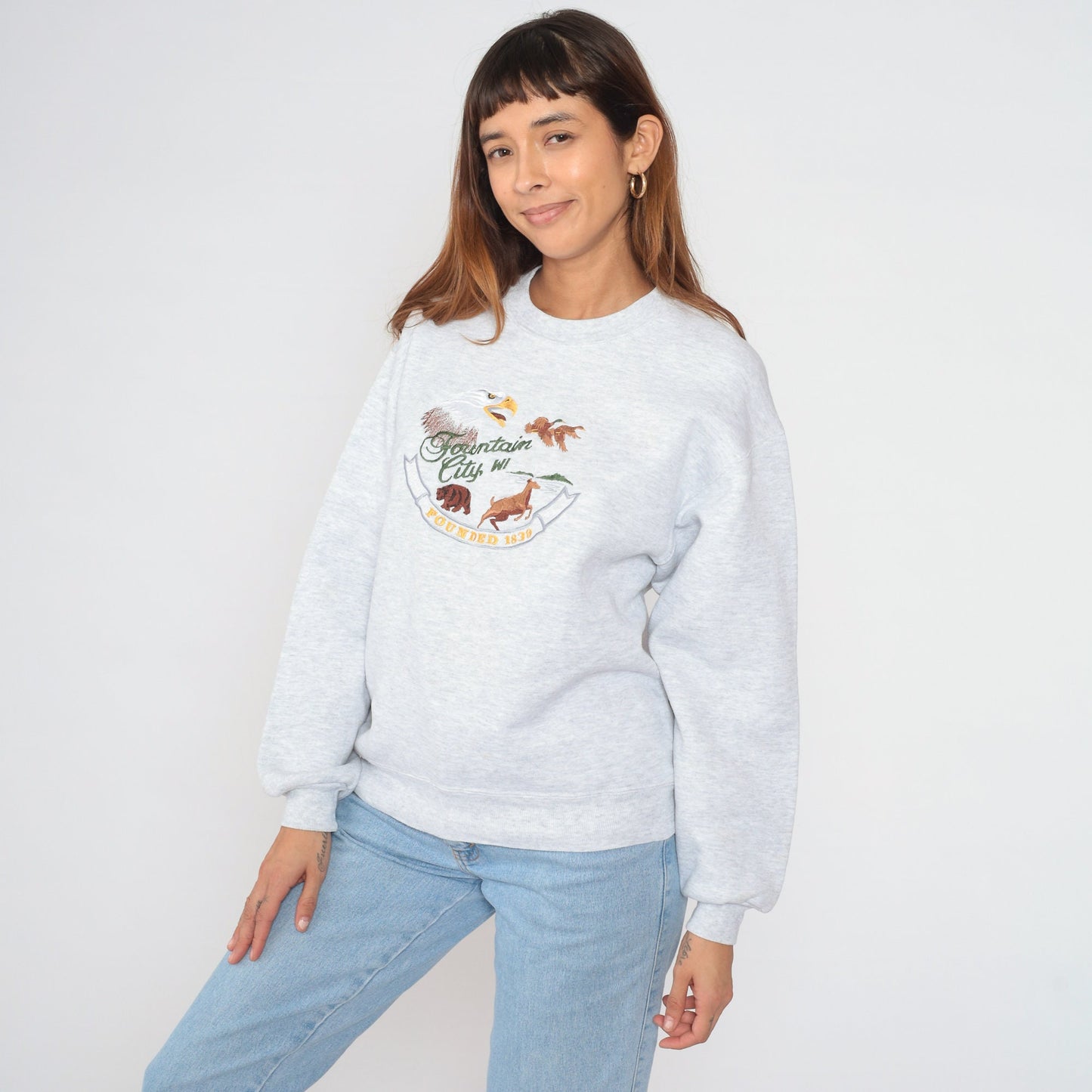 90s Fountain City Wisconsin Embroidered Wildlife Sweatshirt Heather Grey Medium