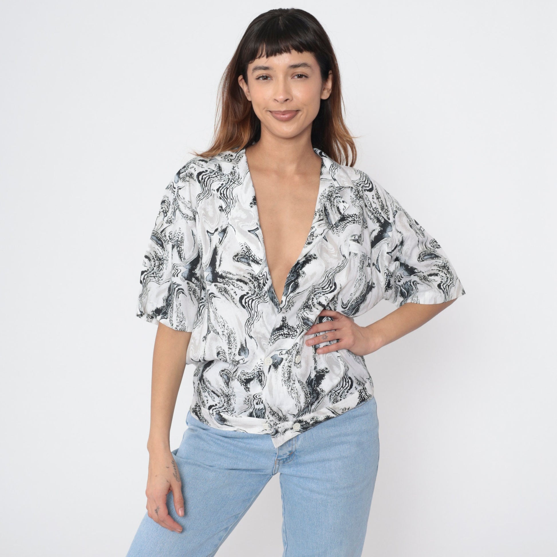 90s Marbled Swirl Button-Up Blouse Black White Deep V-Neck Short Sleeve Medium M