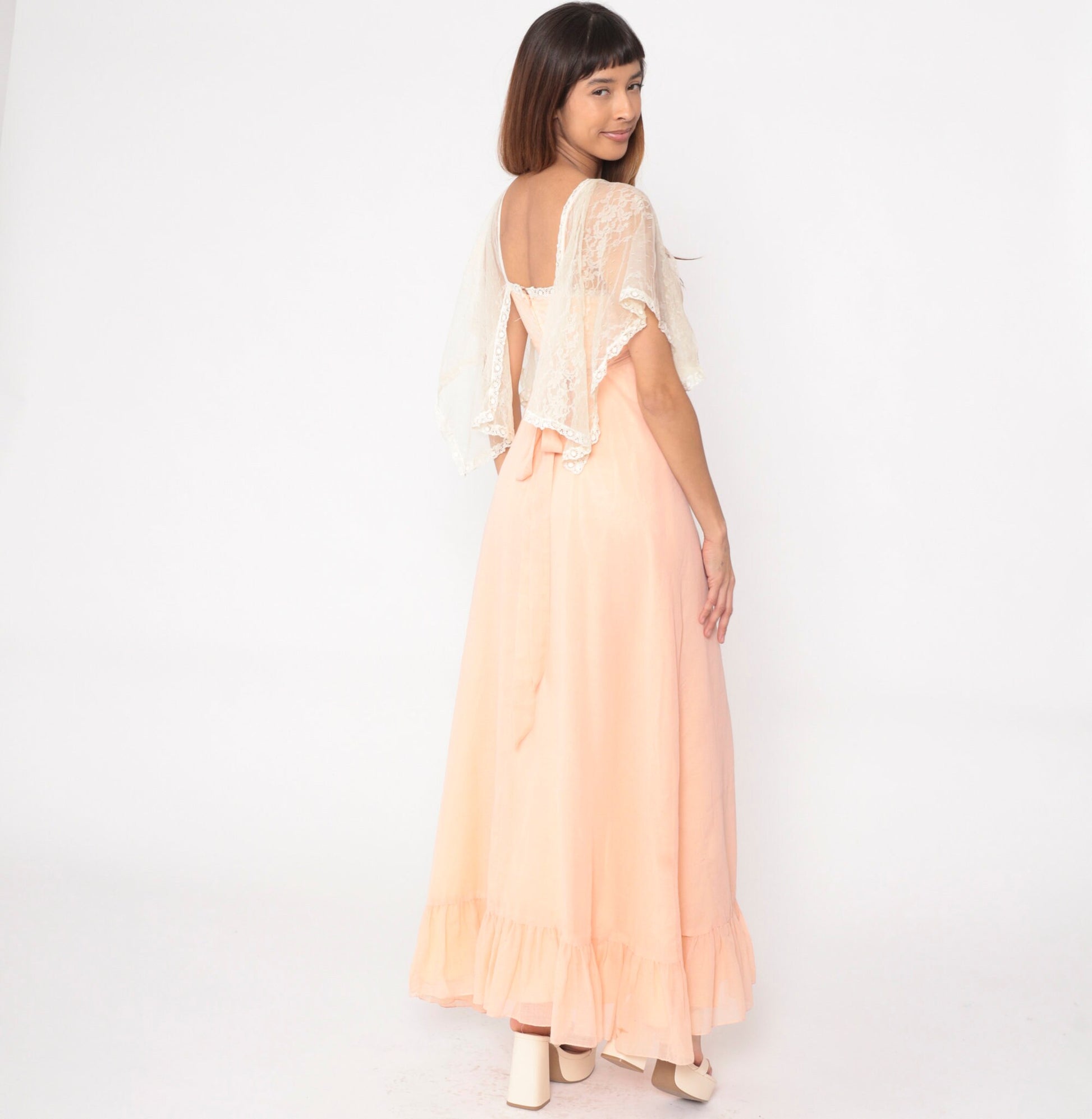 70s Peach Lace Maxi Dress Empire Waist Flutter Sleeve Small