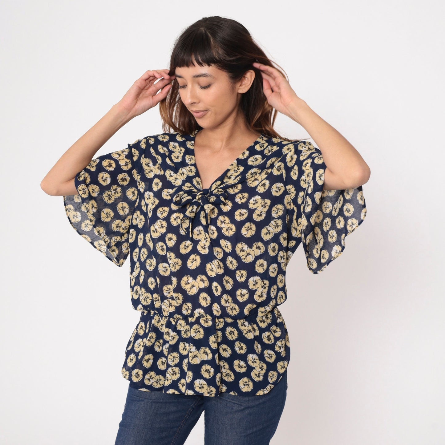 90s Navy Floral Blouse Tie Neck Peplum Flutter Sleeve Shirt Extra Large