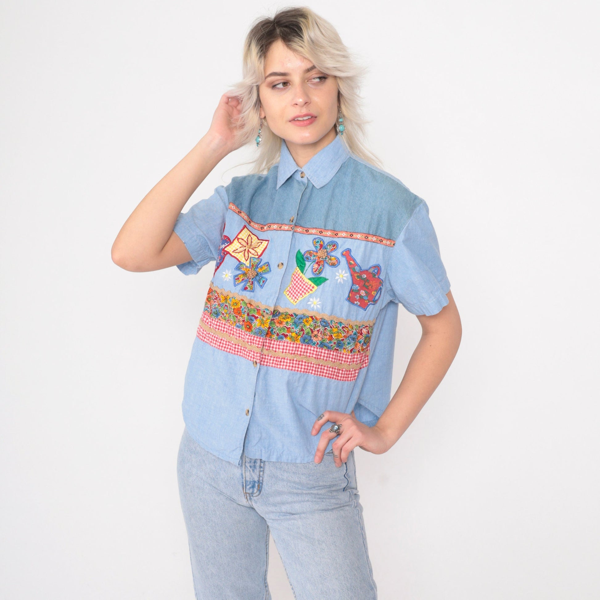 90s Victoria Jones Chambray Blouse Beaded Floral Embroidered Denim Blue Medium Petite