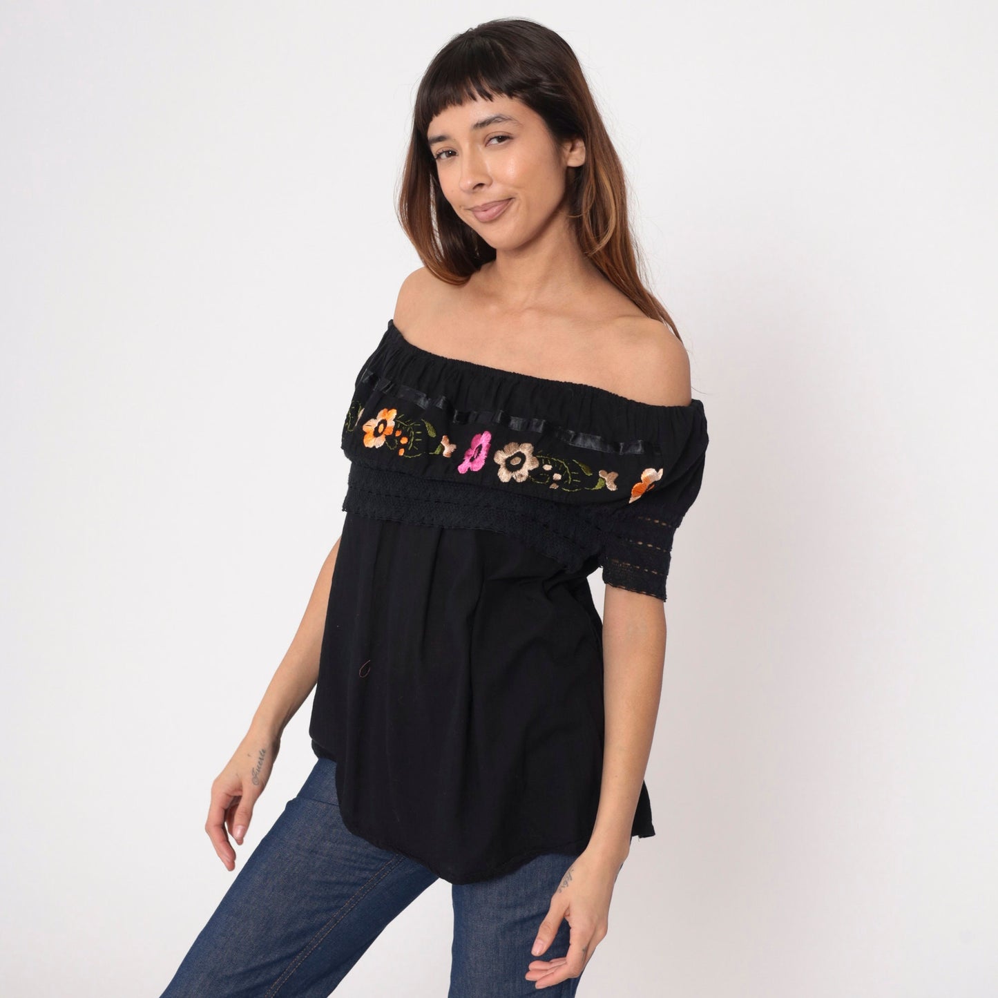 90s Mexican Floral Embroidered Cotton Blouse Off-Shoulder Black Medium