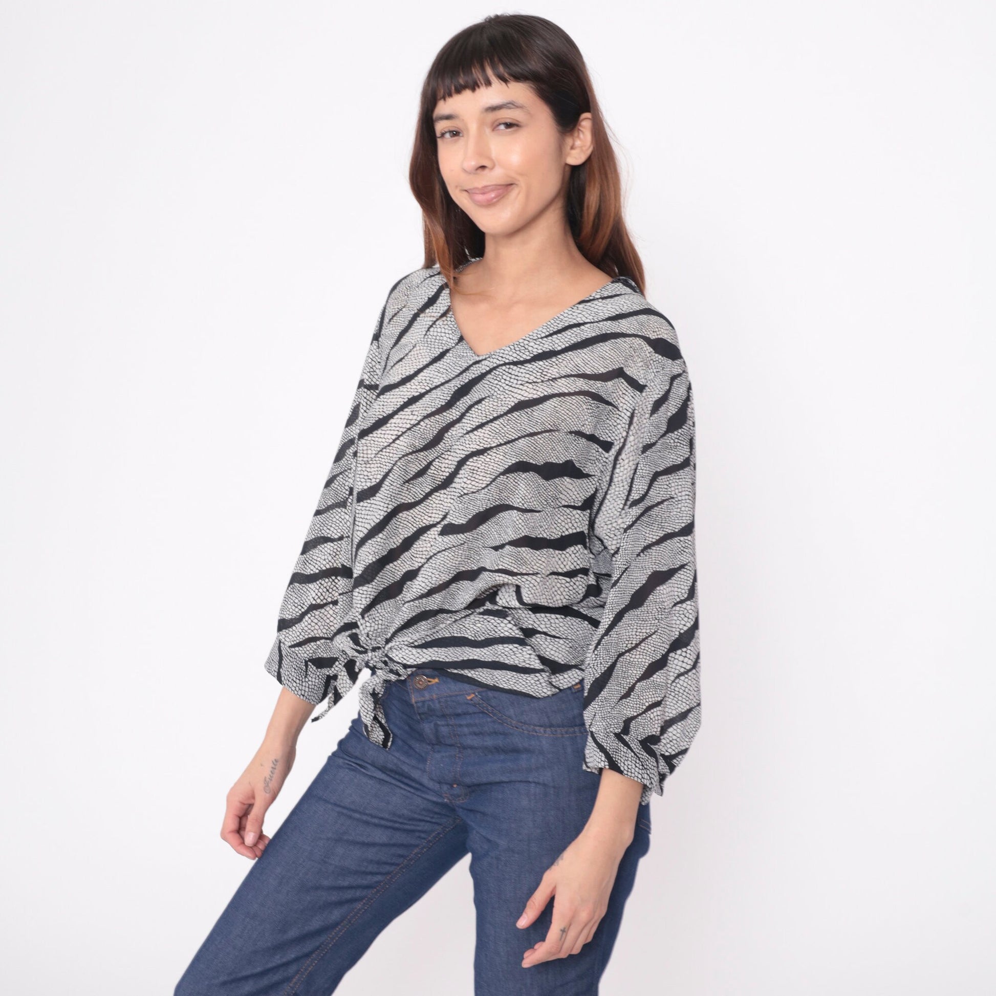 90s Animal Print Blouse Snakeskin Tiger Stripe Tie Waist V Neck Long Sleeve Black White Large L