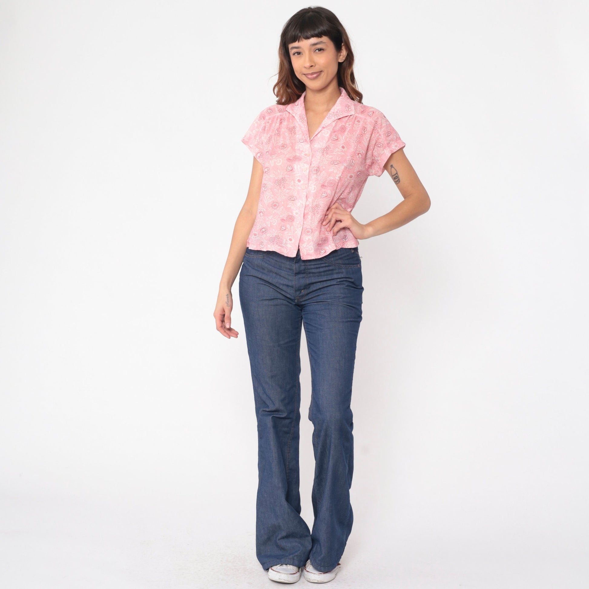70s Pink Floral Button-Up Blouse Cap Sleeve Semi-Sheer Medium