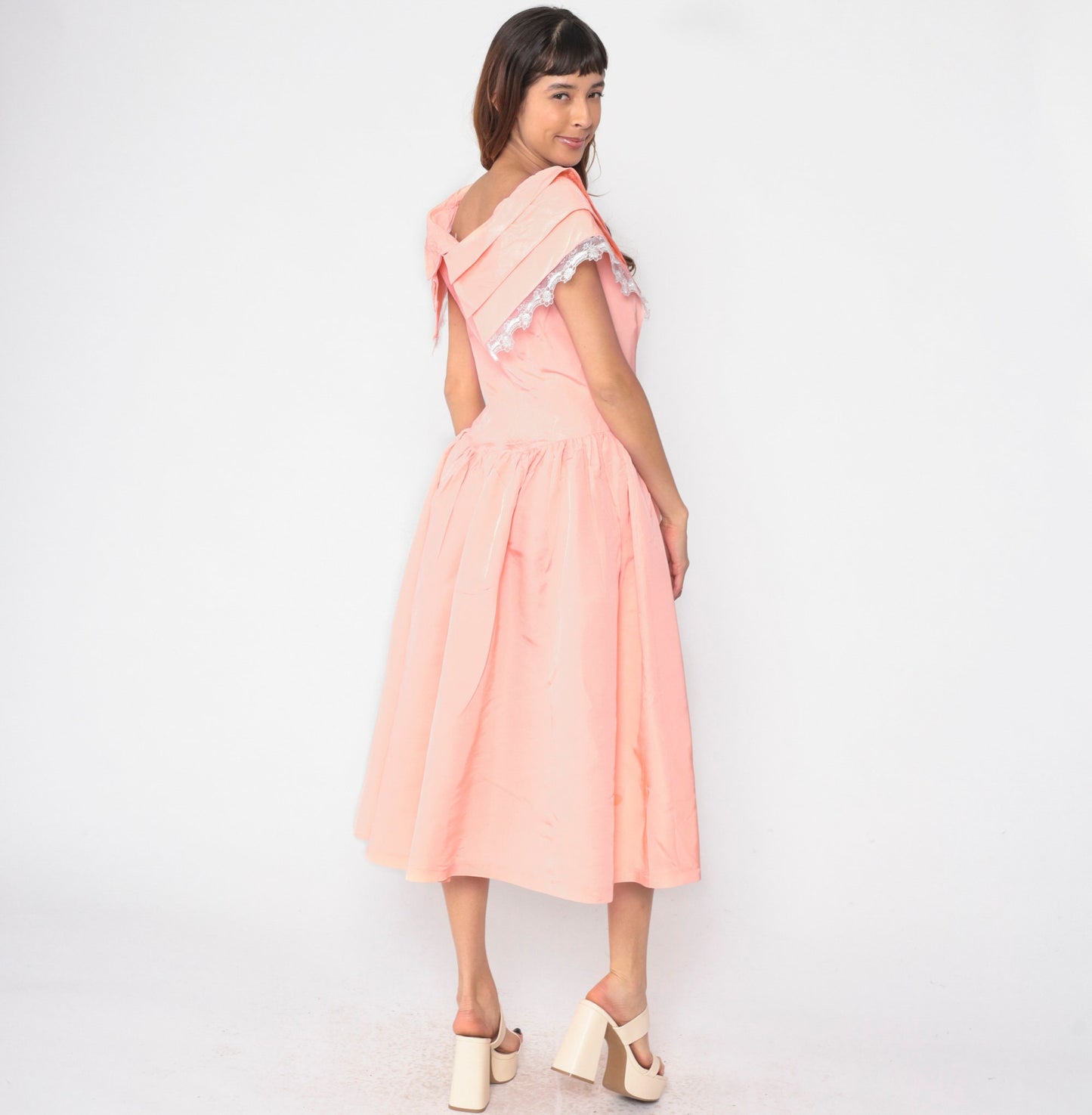 80s Peach Pink Taffeta Midi Dress Lace Trim Basque Waist Cap Sleeve Medium