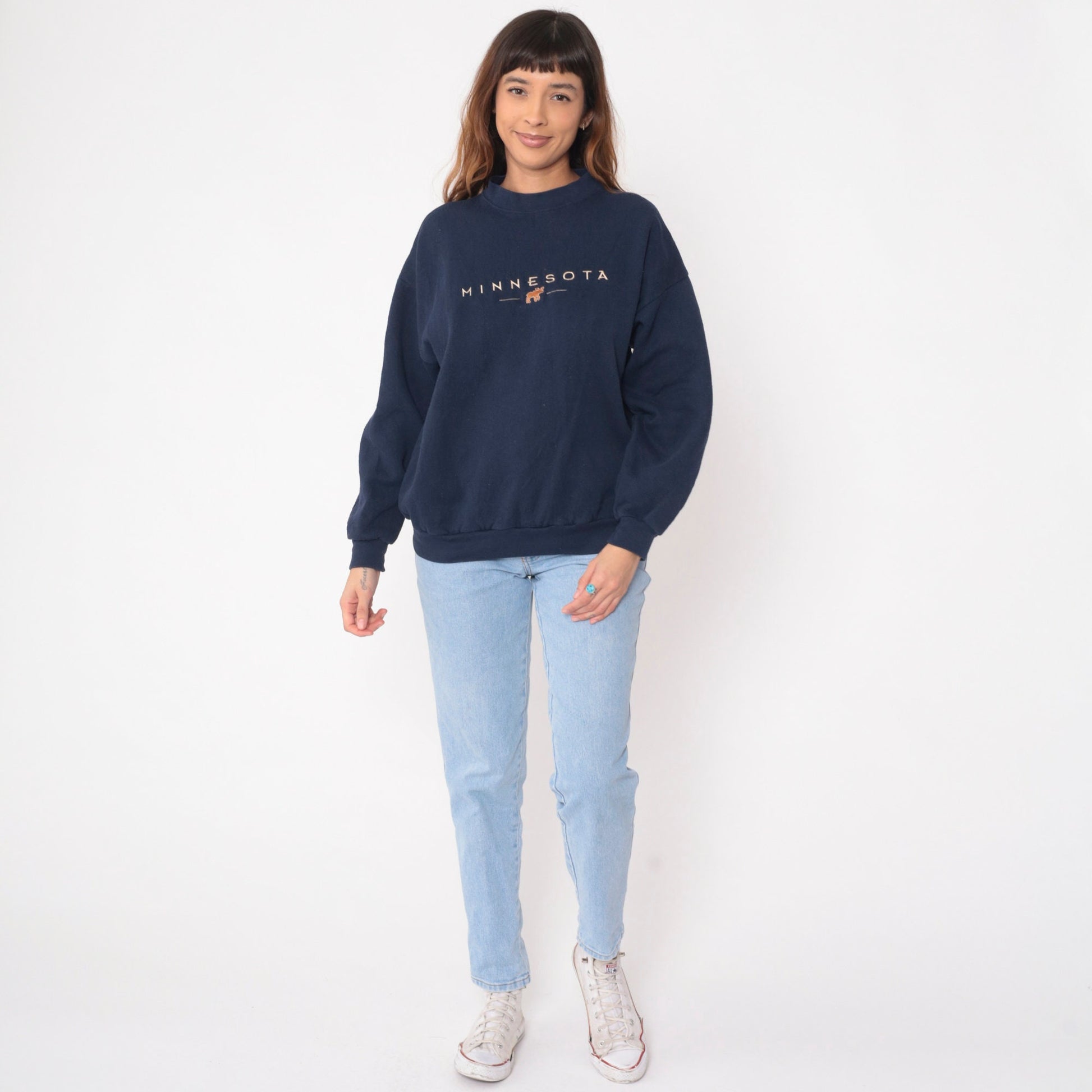 90s Minnesota Moose Embroidered Navy Sweatshirt Crewneck Pullover Large L