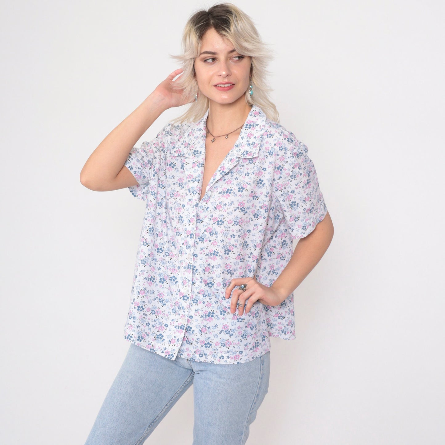 90s Blair White Floral Button Up Blouse Short Sleeve Collar Pink Blue Print Large