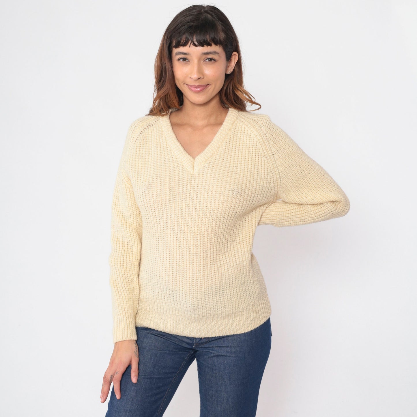 60s Wool Sweater Cream V-Neck Raglan Pullover Knit Small