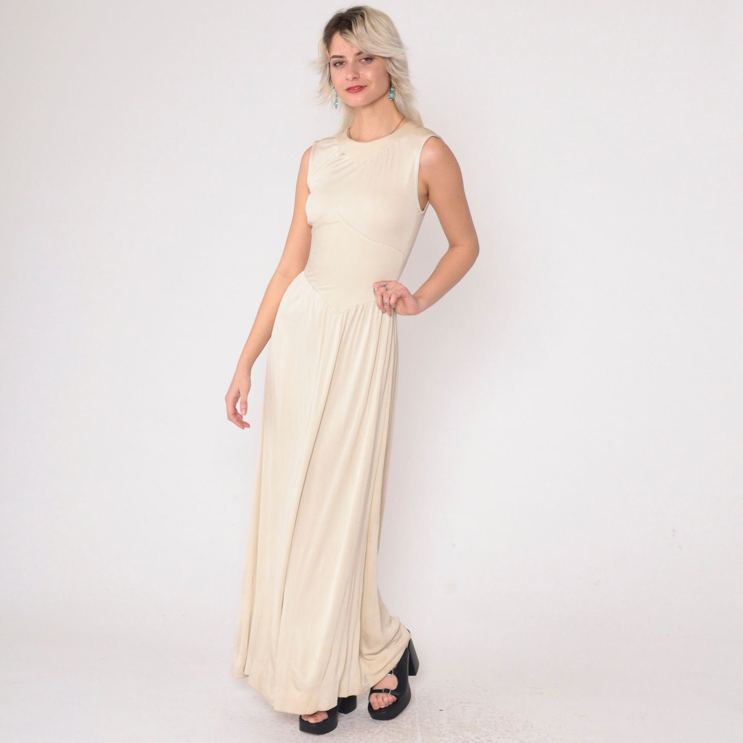 1970s Beige Asymmetrical Chevron Maxi Dress High Neck Sleeveless Small