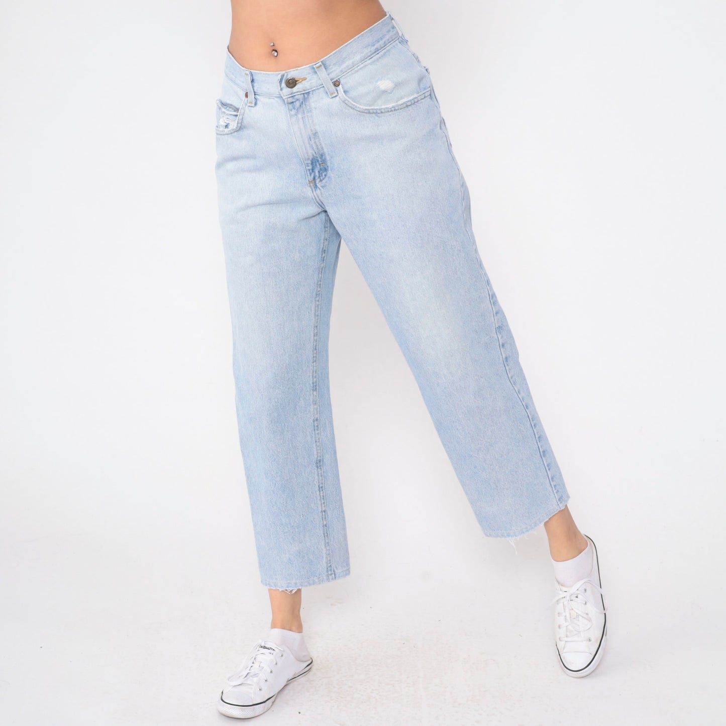 90s Lee High Waisted Mom Jeans Light Wash Cropped Straight Leg Medium