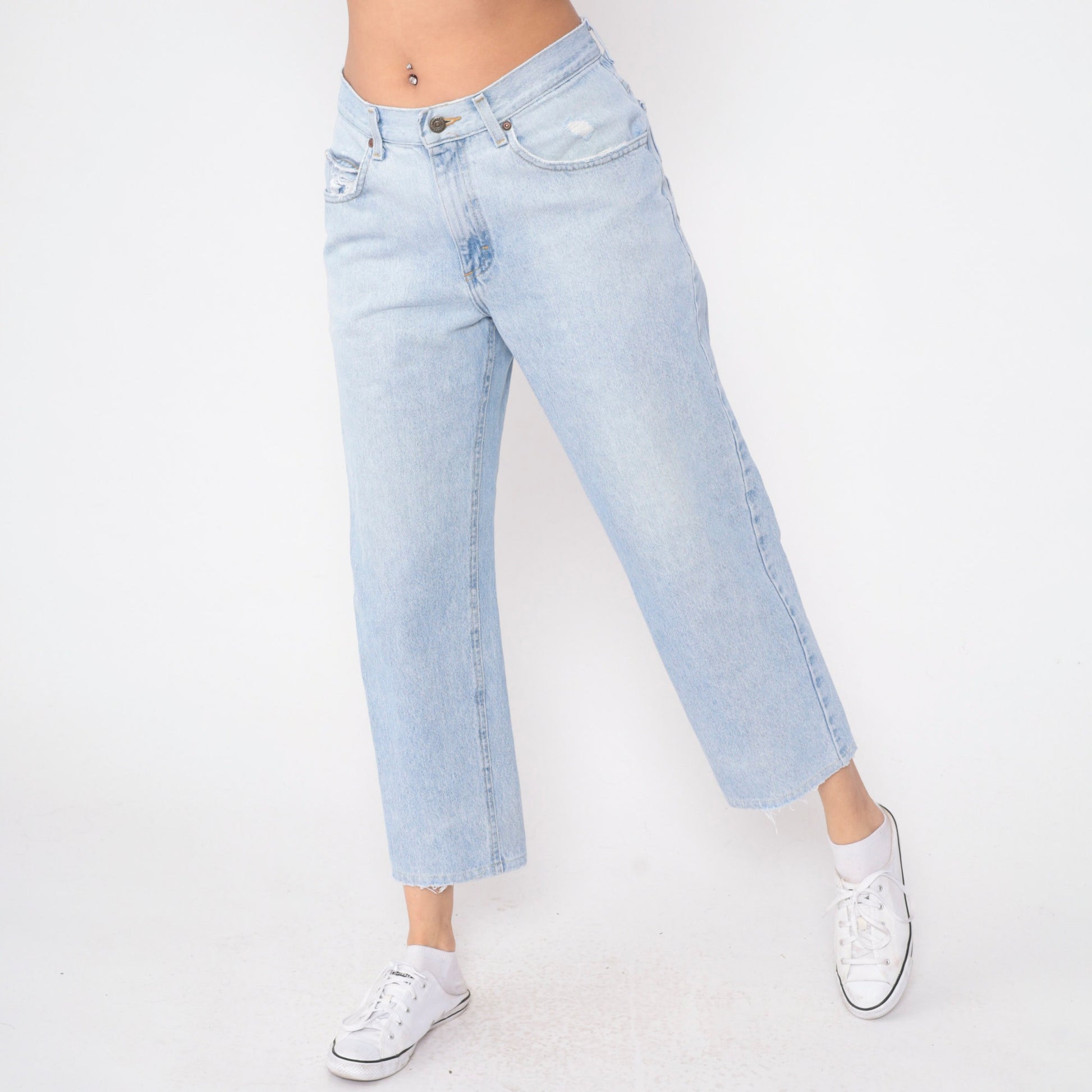 90s Lee High Waisted Mom Jeans Light Wash Cropped Straight Leg Medium