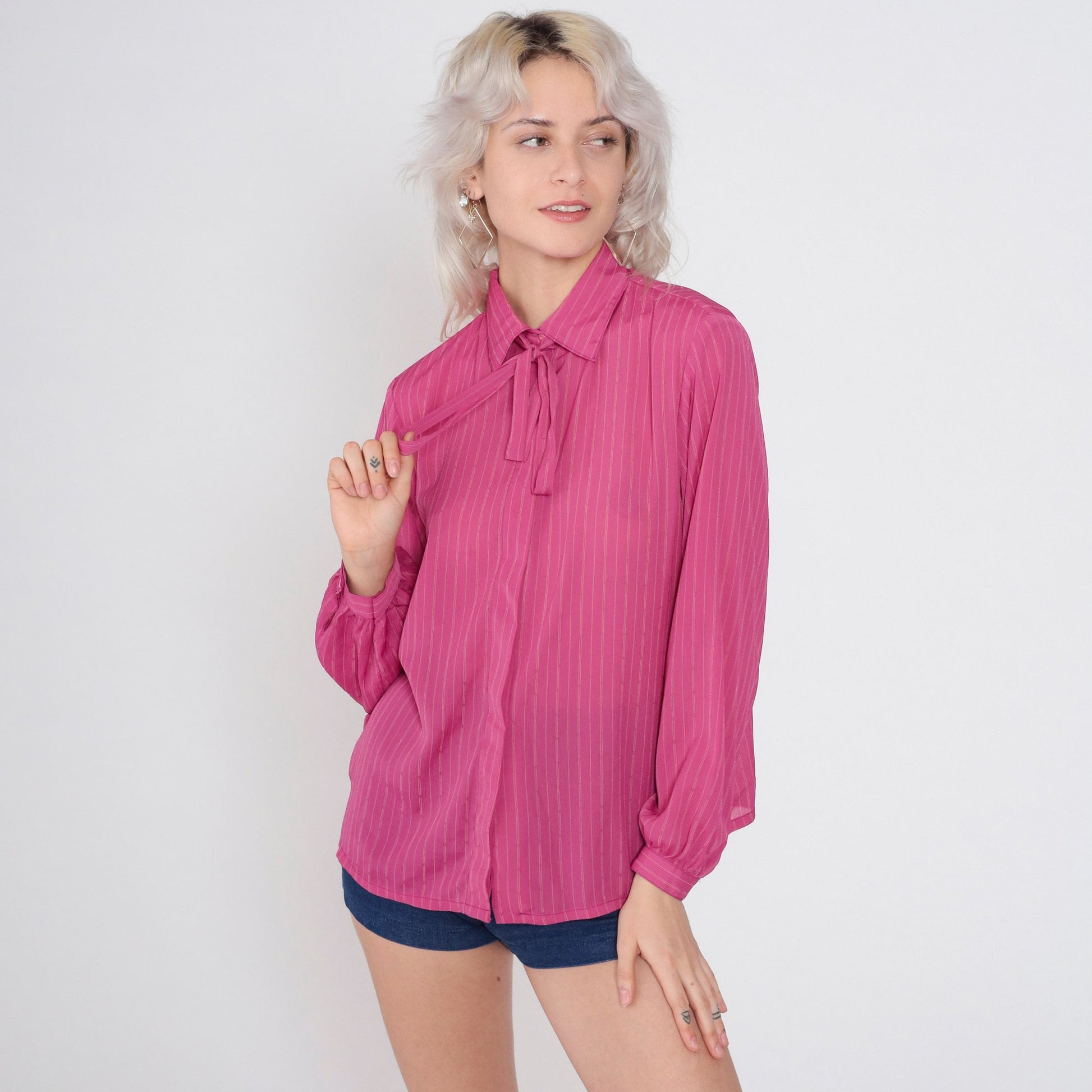 70s Deep Pink Striped Ascot Blouse Button-Up Long Sleeve Medium