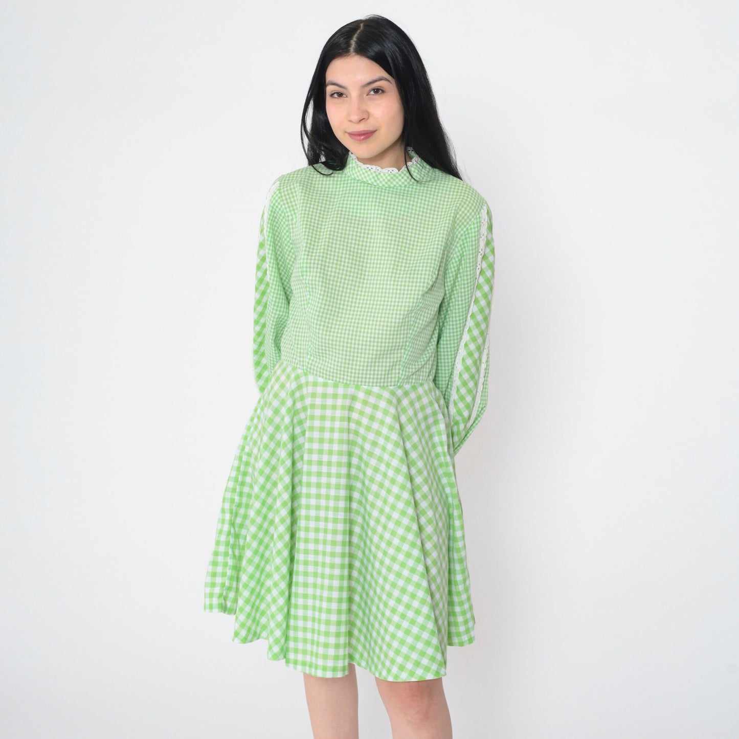 70s Green Gingham Mini Dress Mock Neck Balloon Sleeve Eyelet Lace Small