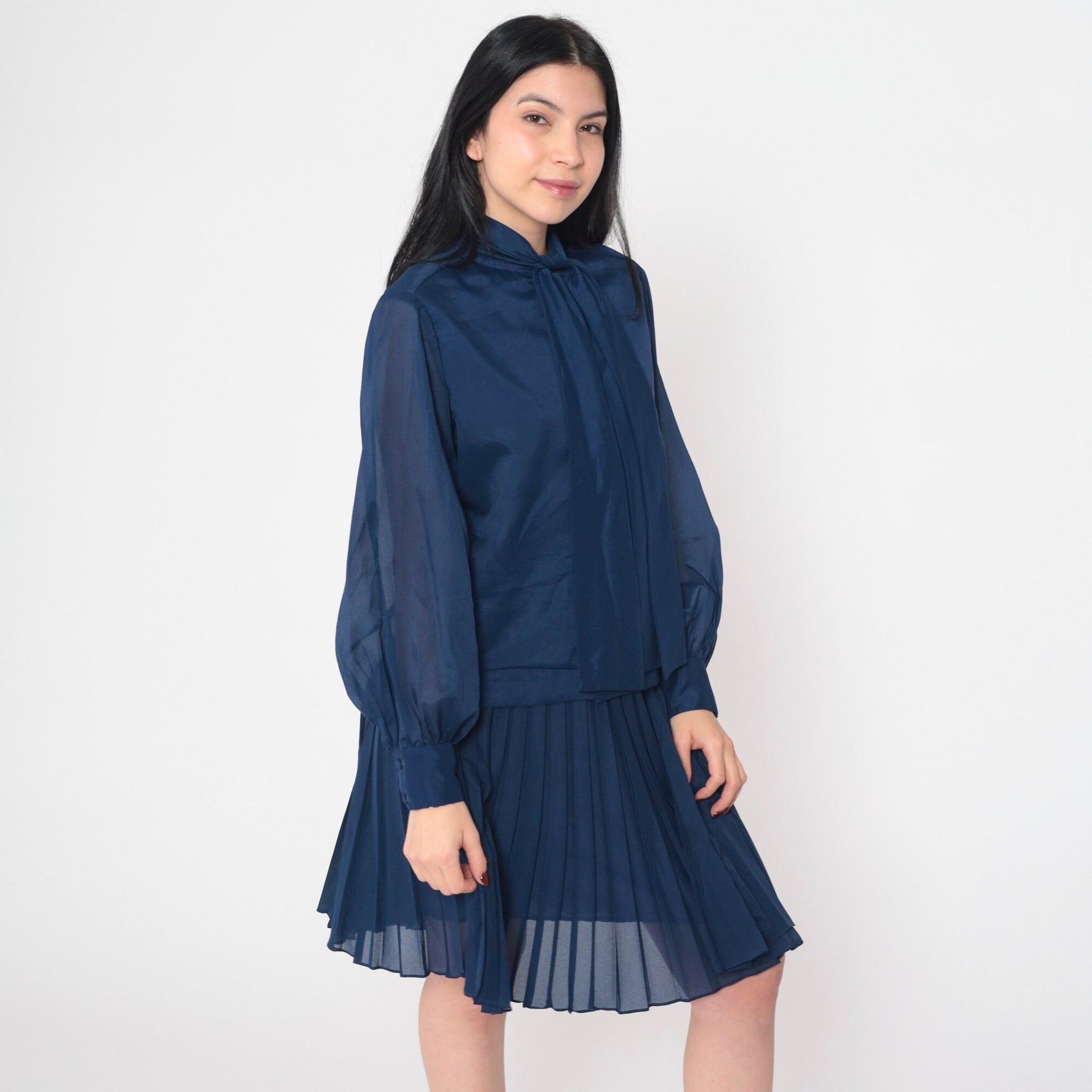 70s Navy Two Piece Dress Set Long Sleeve Blouse Mini Skirt Ascot Tie Large L