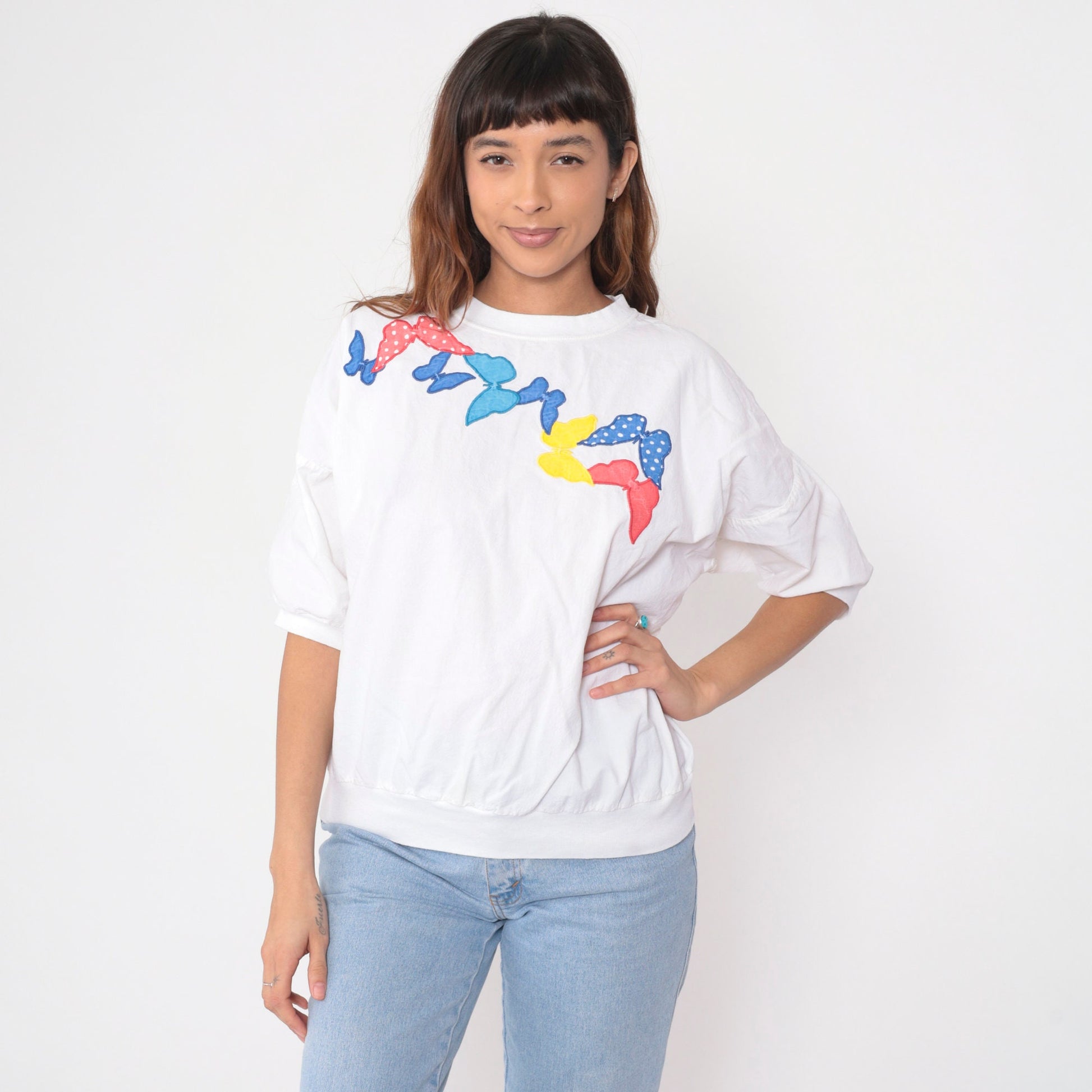 90s Butterfly Applique White Cotton T-Shirt Short Sleeve Banded Hem Large L