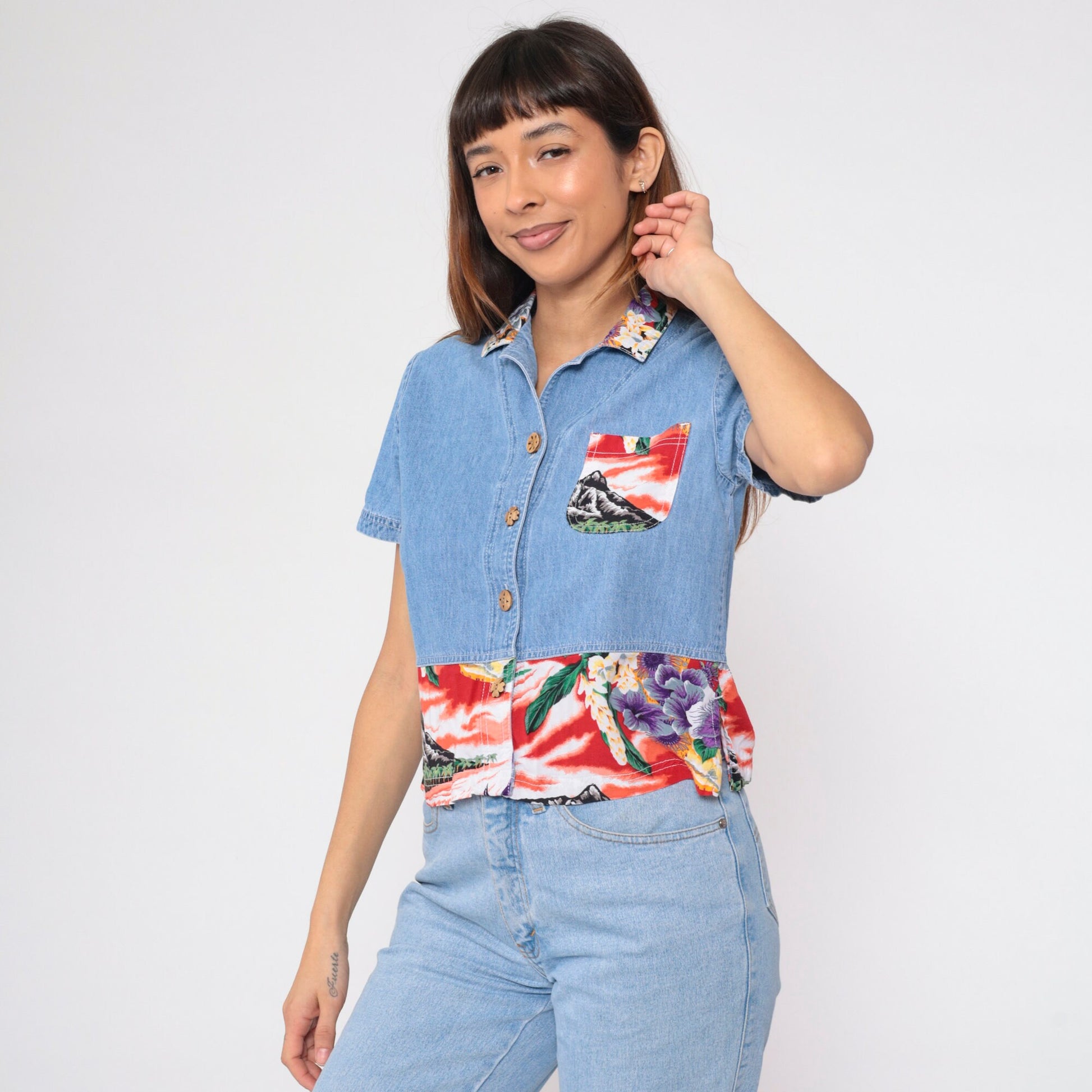90s Blue Denim Crop Top Tropical Mountain Floral Print Button-Up Medium