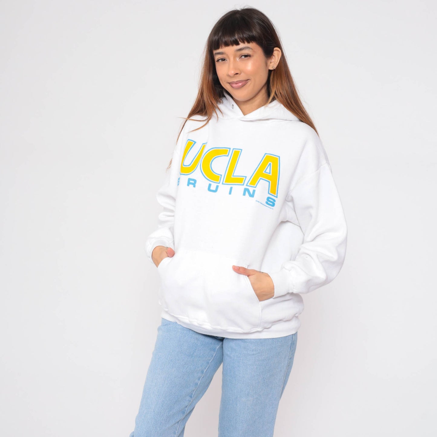 90s UCLA Bruins Hoodie Sweatshirt White Graphic College Large L