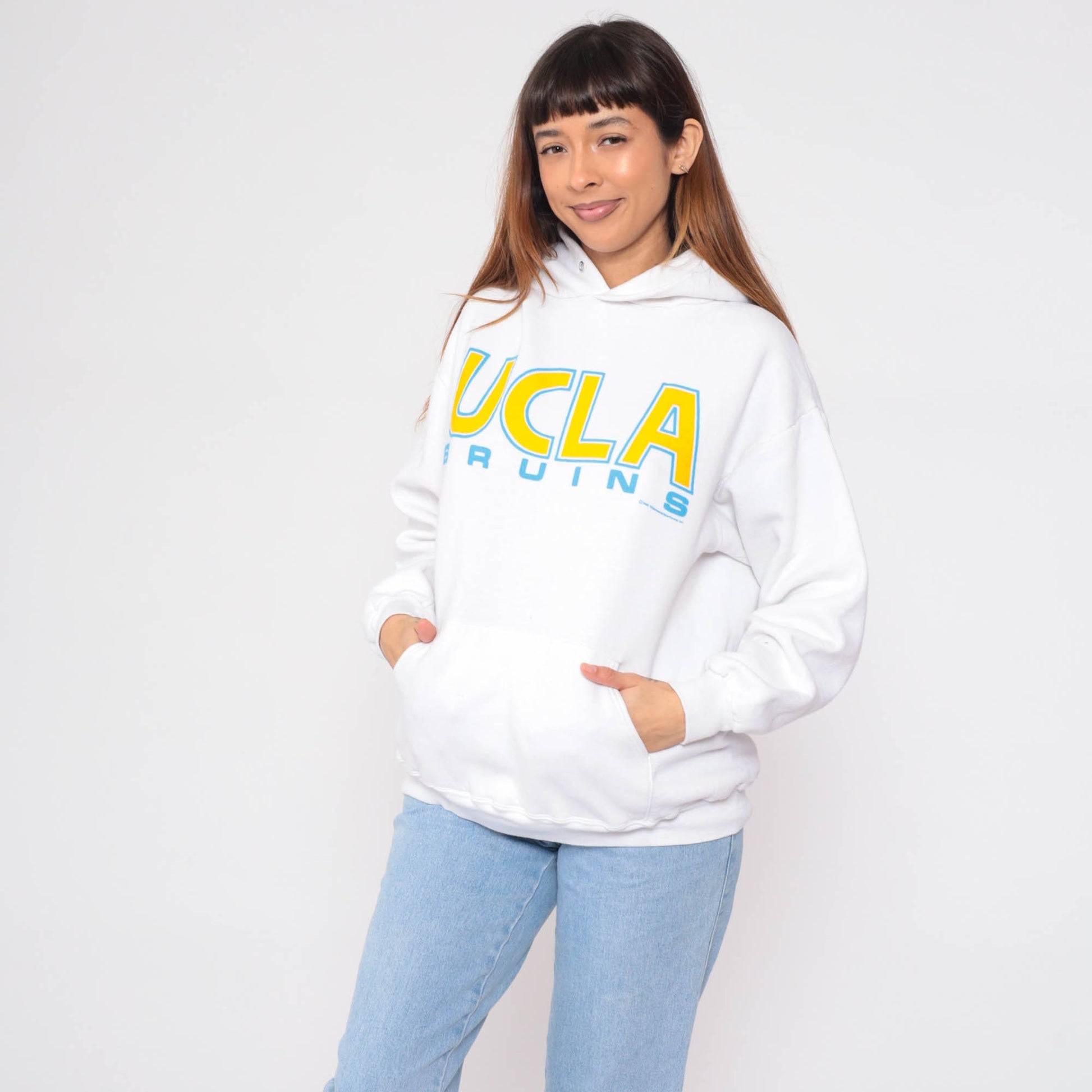 90s UCLA Bruins Hoodie Sweatshirt White Graphic College Large L