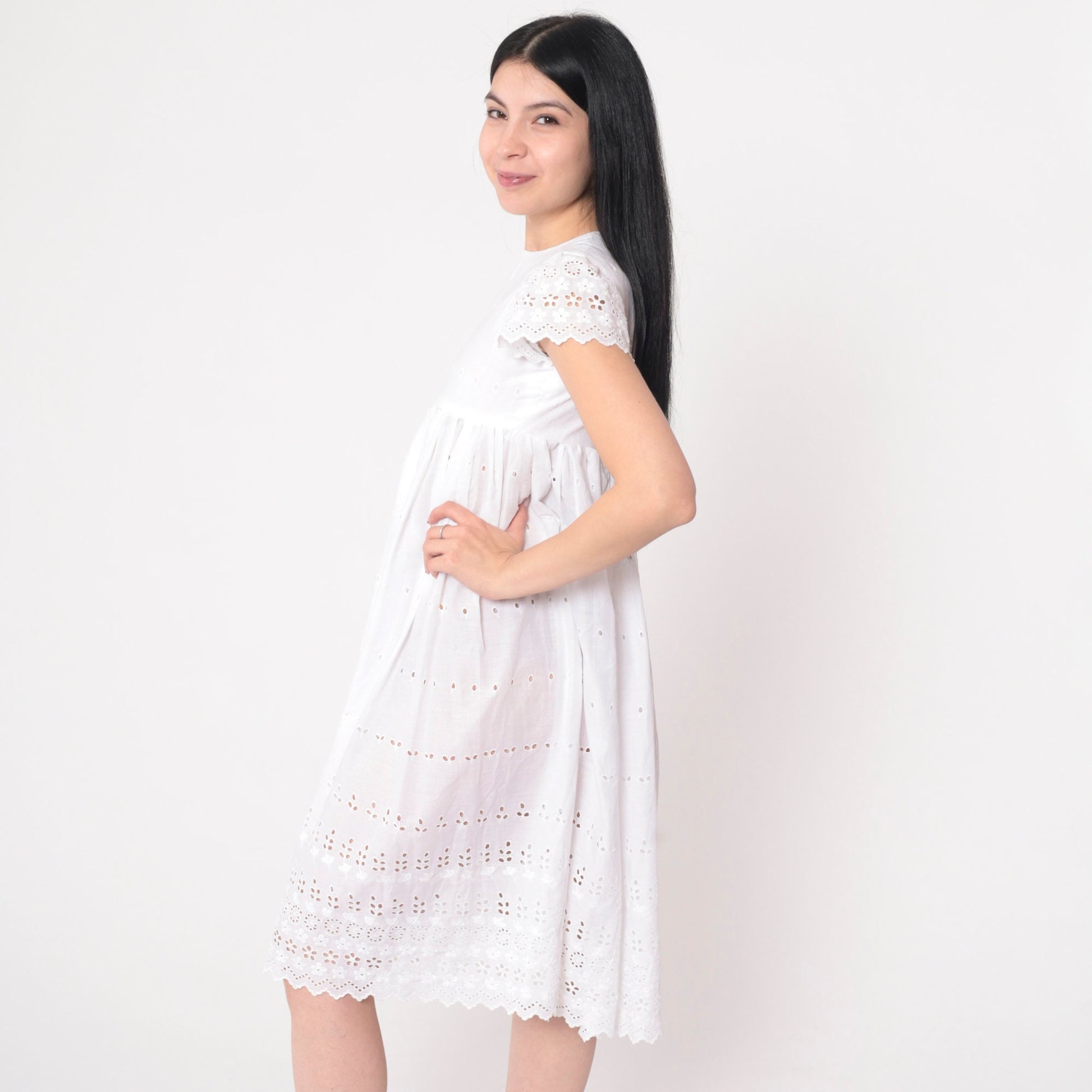 70s White Eyelet Lace Mini Dress Empire Waist Puff Sleeve XXS