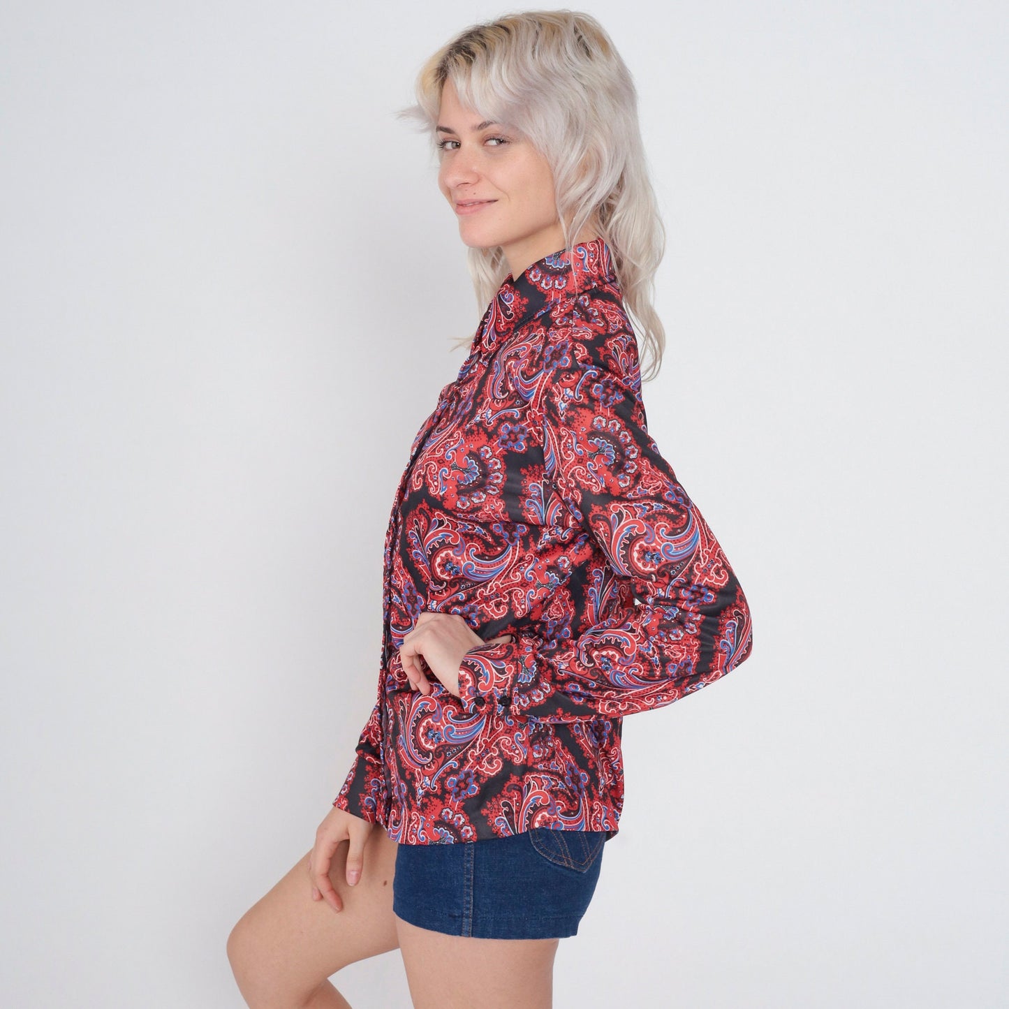 70s Disco Paisley Print Button-Up Blouse Long Sleeve Pointed Collar Black Red Blue Medium