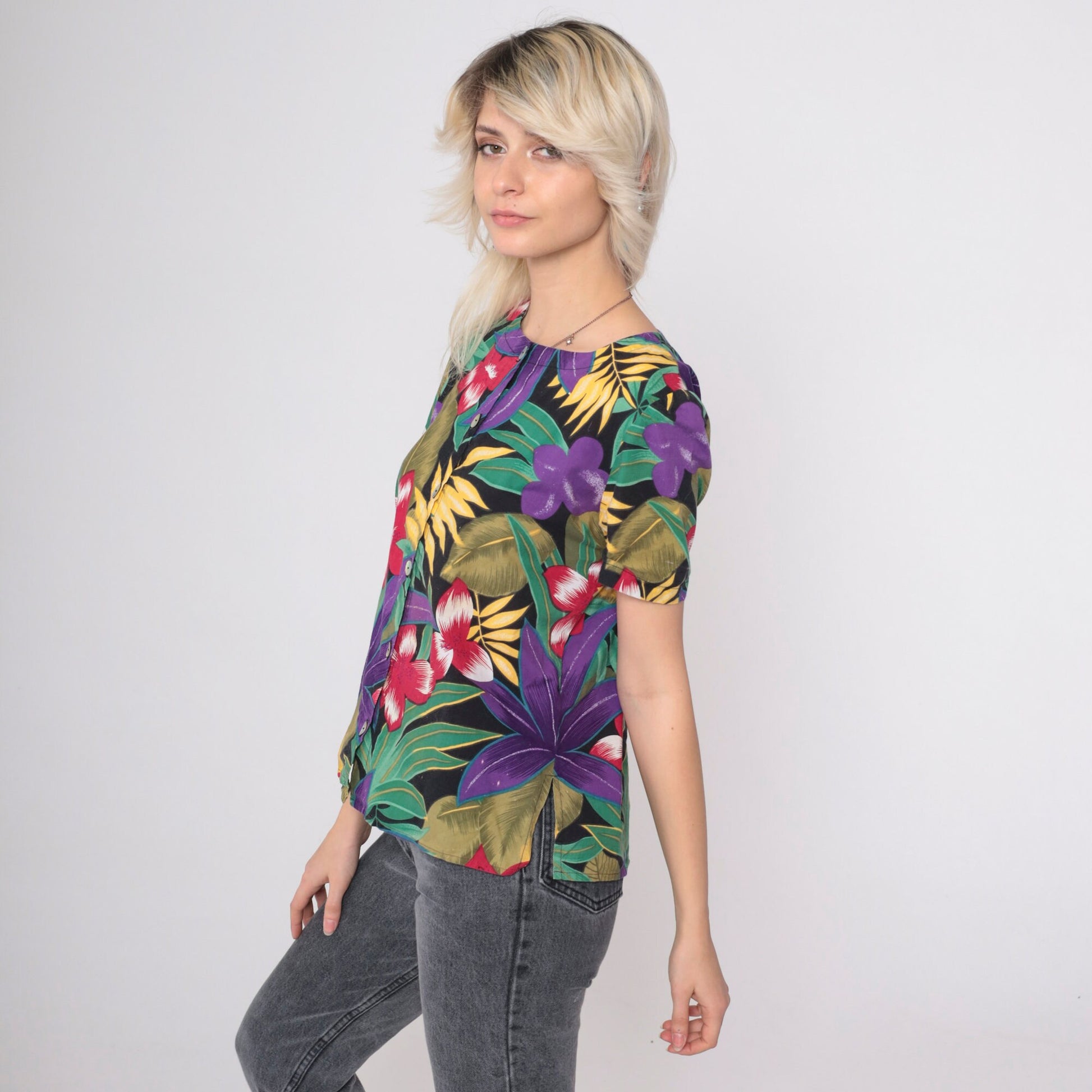 90s Tropical Floral Button-Up Blouse Black Botanical Print Short Sleeve Small