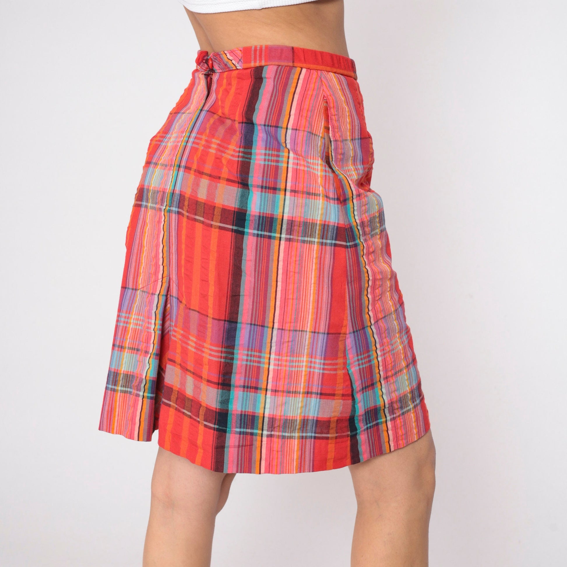 80s Red Plaid Mini Skirt High Waisted Built-In Shorts Slit Medium