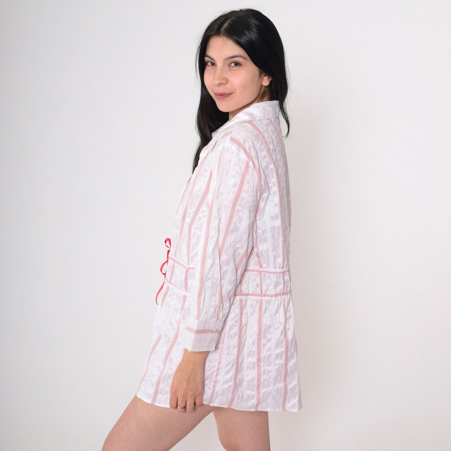 00s Striped Button-Up Blouse Y2K White Red Silver Drawstring Waist Petite Large