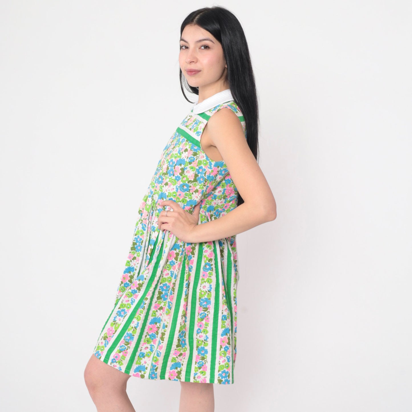 1960s Floral Seersucker Mini Dress Peter Pan Collar Pleated A-Line Green Extra Small
