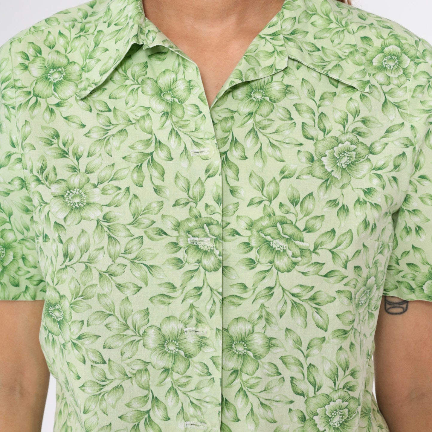 90s Green Floral Button-Up Shirt Short Sleeve Collared Blouse Medium M