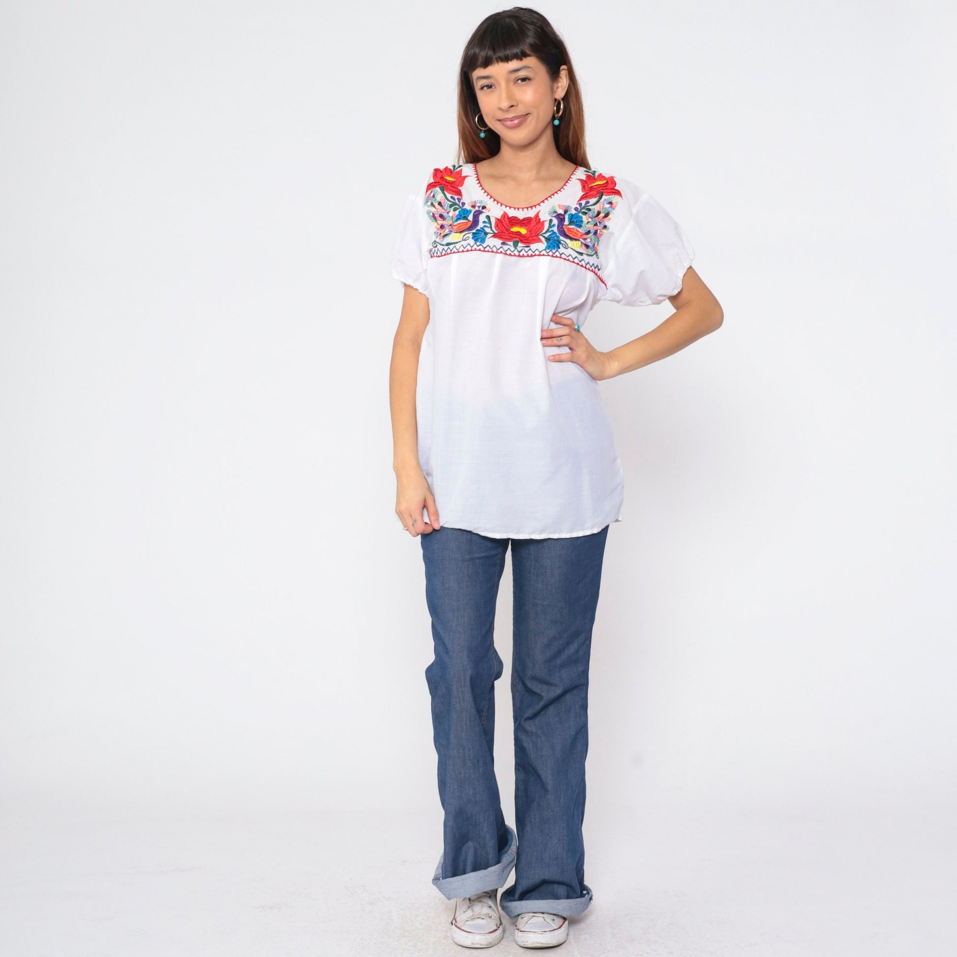 90s Mexican Embroidered Bird Blouse White Cotton Floral Puebla Medium