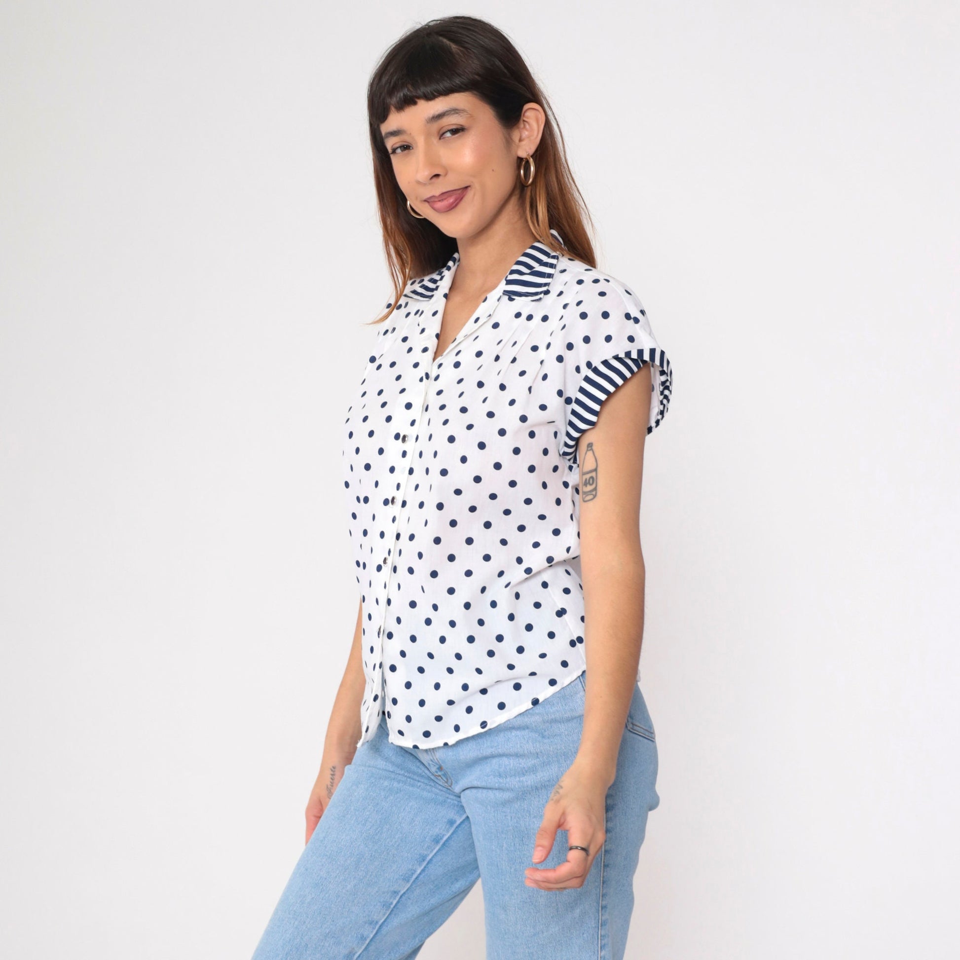 80s White Navy Polka Dot Button-Up Blouse Striped Collar Cap Sleeve Medium