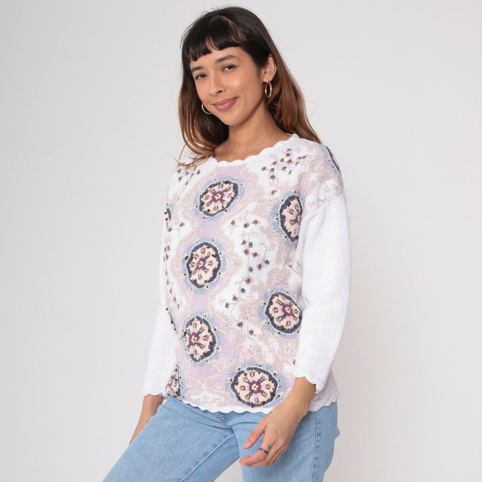 90s Floral Knit Sweater White Embroidered Glitter Scalloped Pullover Small