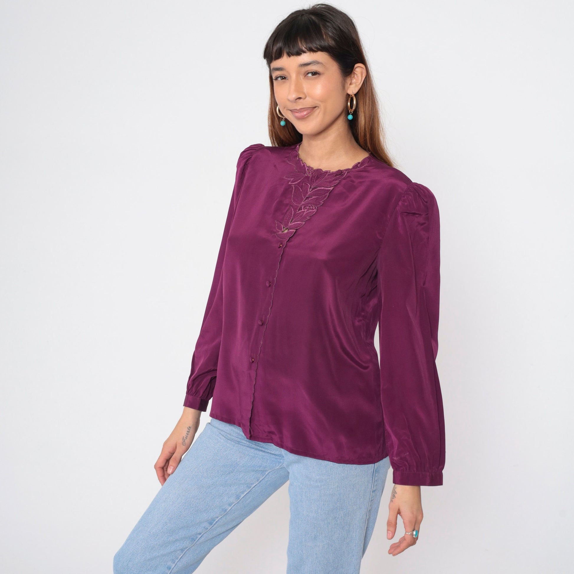 80s Purple Satin Blouse Puff Sleeve Embroidered Cutwork Button-Up Large