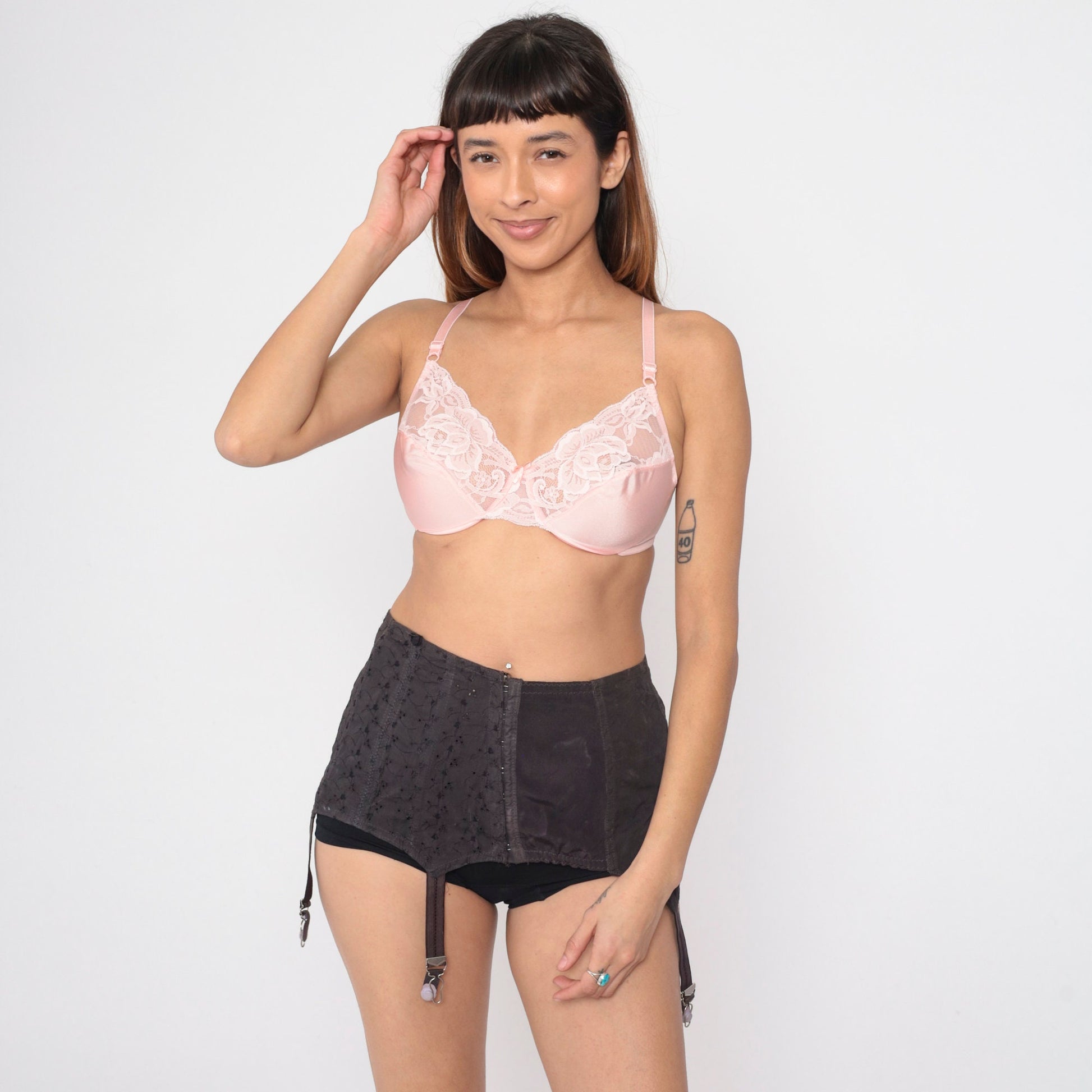 90s Victoria's Secret Baby Pink Lace Underwire Bra 36C