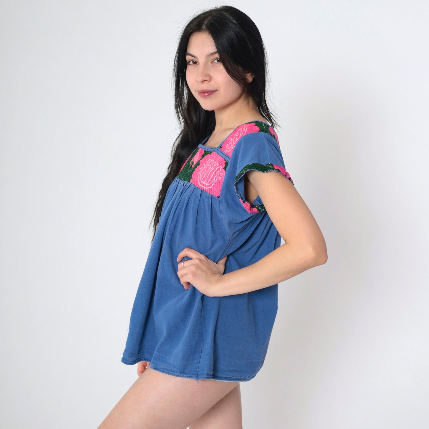 90s Mexican Embroidered Floral Blouse Blue Cap Sleeve Tunic Small