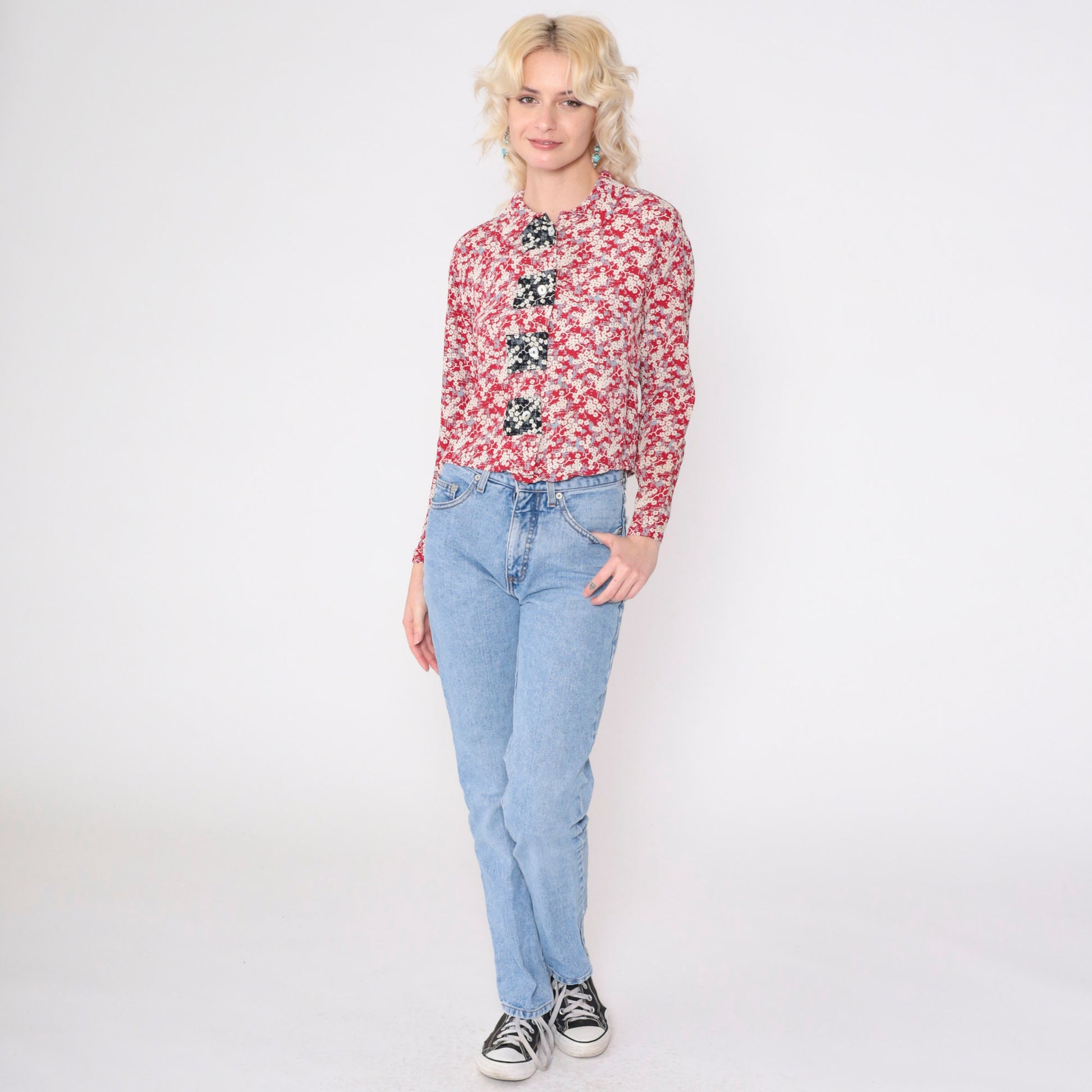 90s Red Floral Cherry Blossom Button-Up Blouse Long Sleeve Collared Small