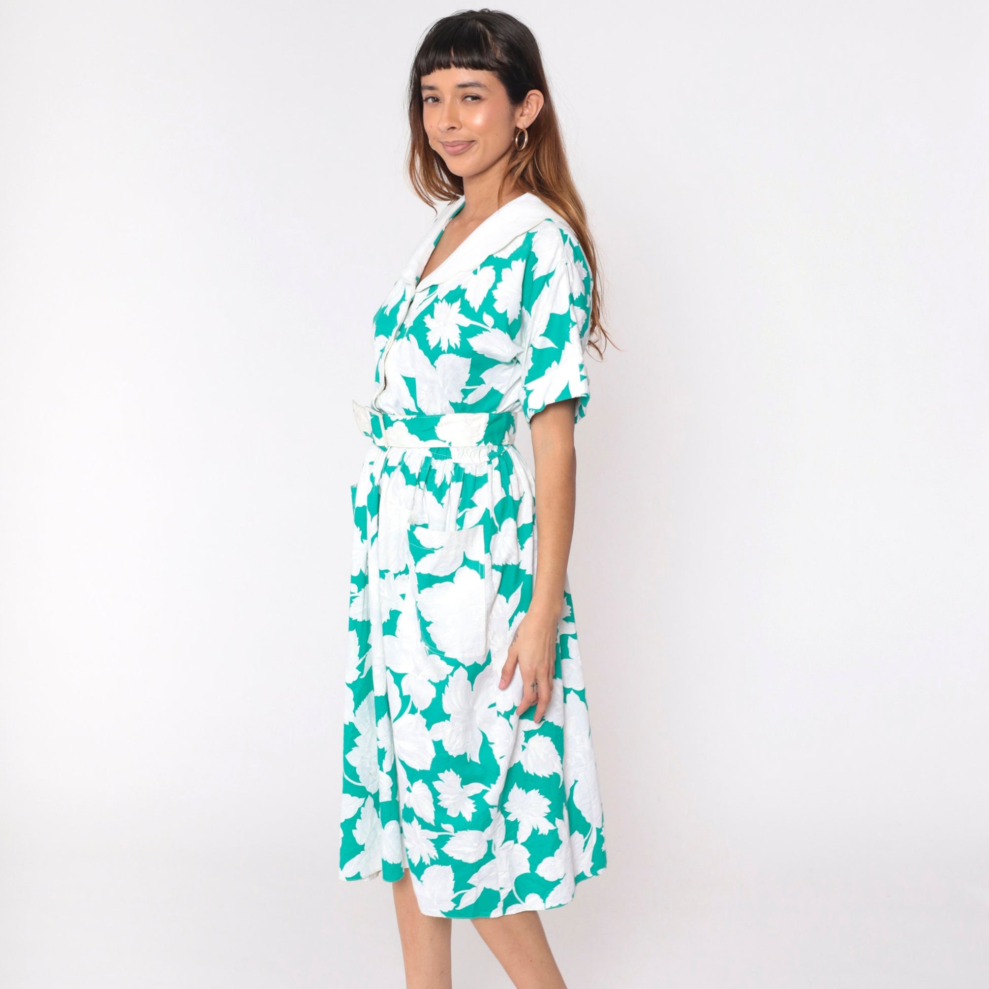 80s Leslie Fay Floral Midi Shirtdress Green White Scalloped Collar Belted Large