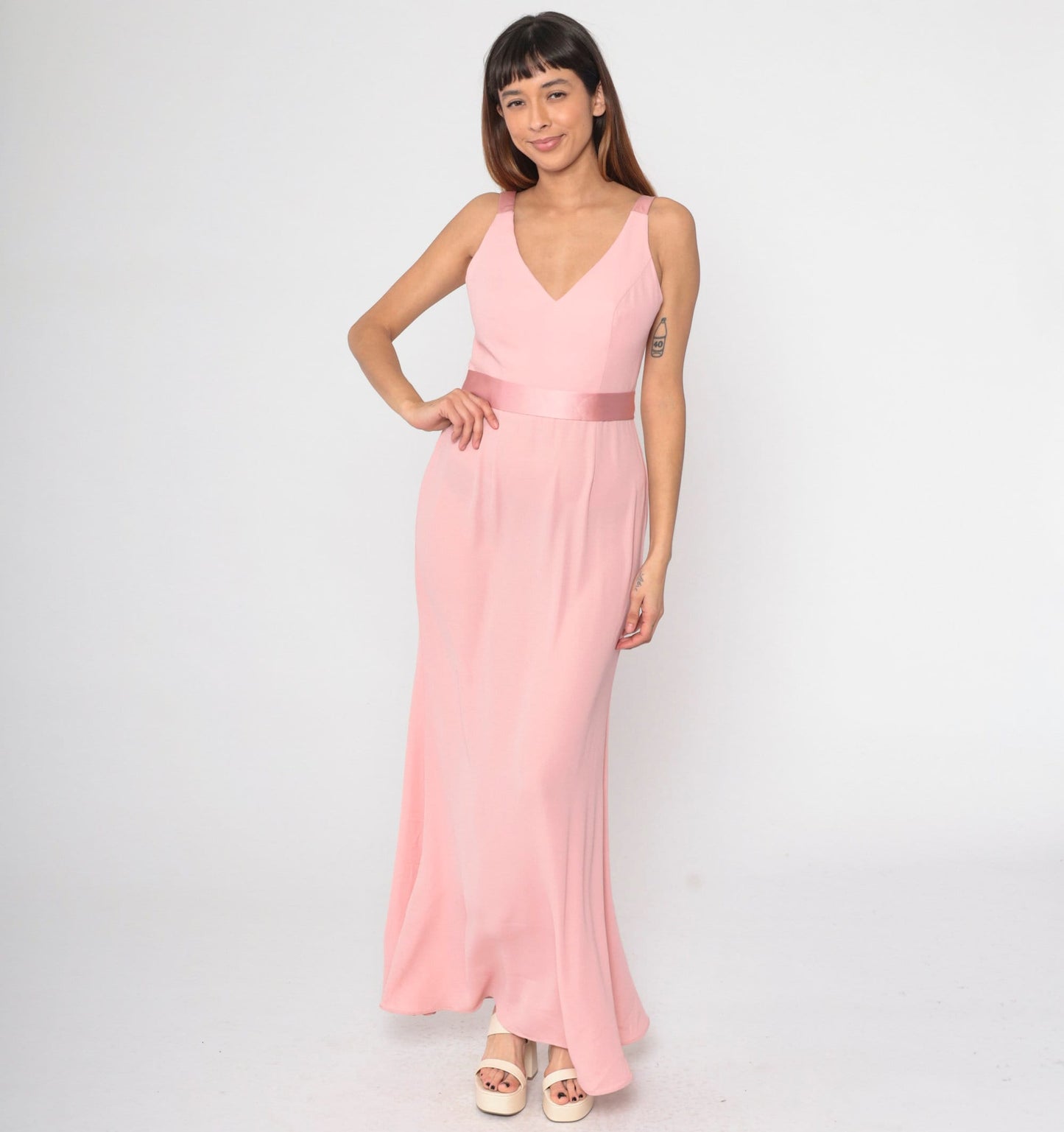 90s Vera Wang Baby Pink Maxi Dress Sleeveless V-Neck Open Back Small 6
