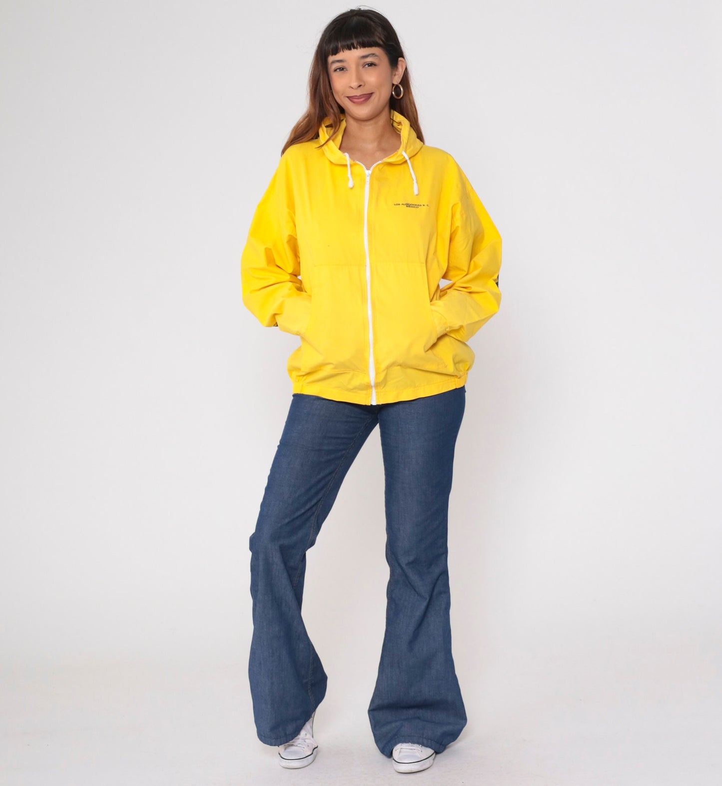 90s Yellow Windbreaker Jacket Iguana Rana Los Algodones Mexico Graphic Hoodie Small