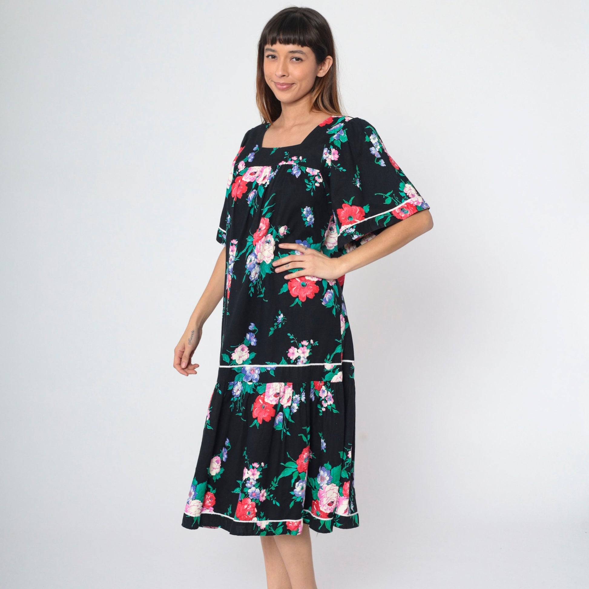 90s Black Floral Midi Dress Puff Sleeve Tent Cut Square Neckline Medium