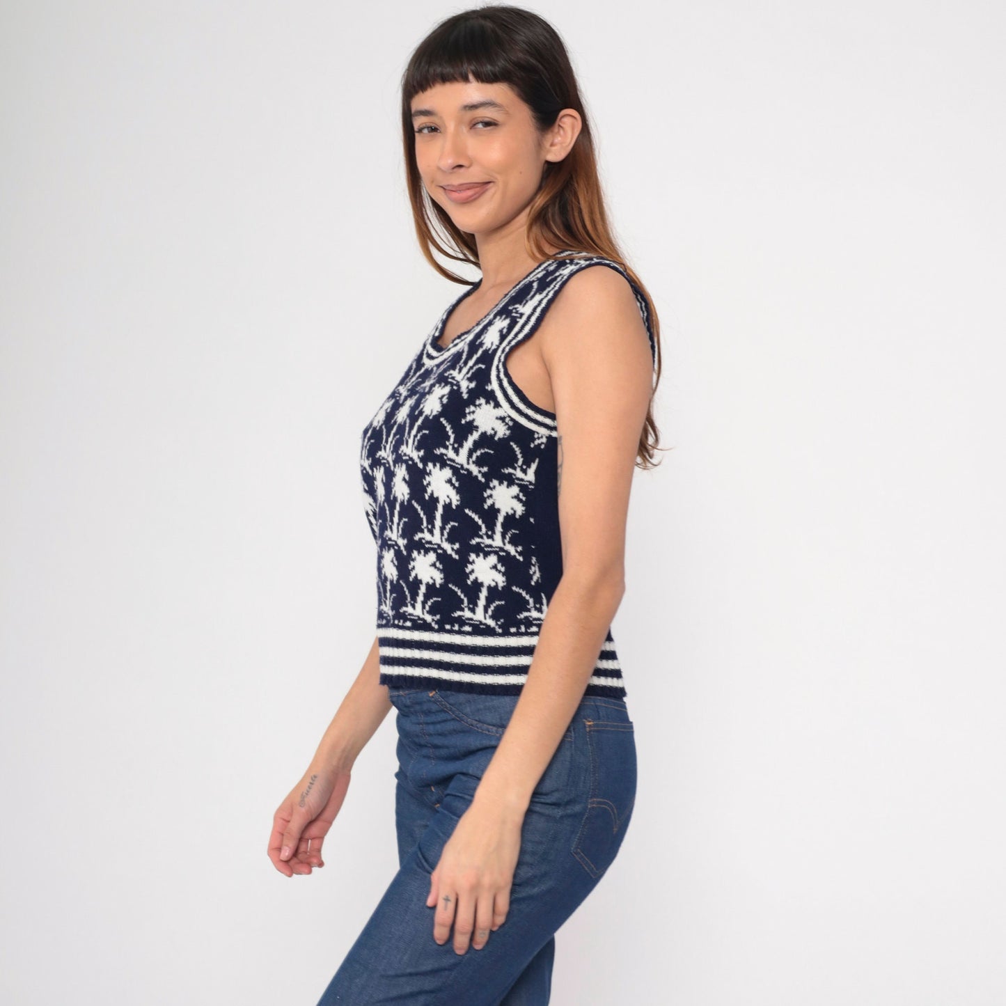 70s Palm Tree Knit Vest Navy White Scoop Neck Sleeveless Top Small S