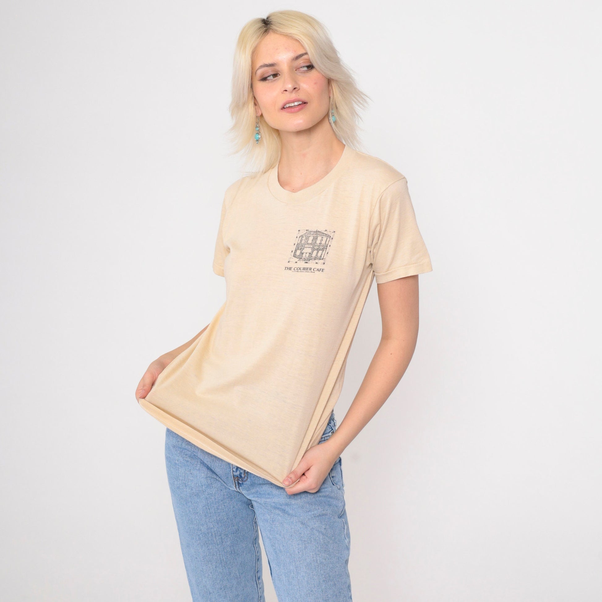 80s Courier Cafe Urbana Illinois Graphic T-Shirt Beige Single Stitch Extra Small