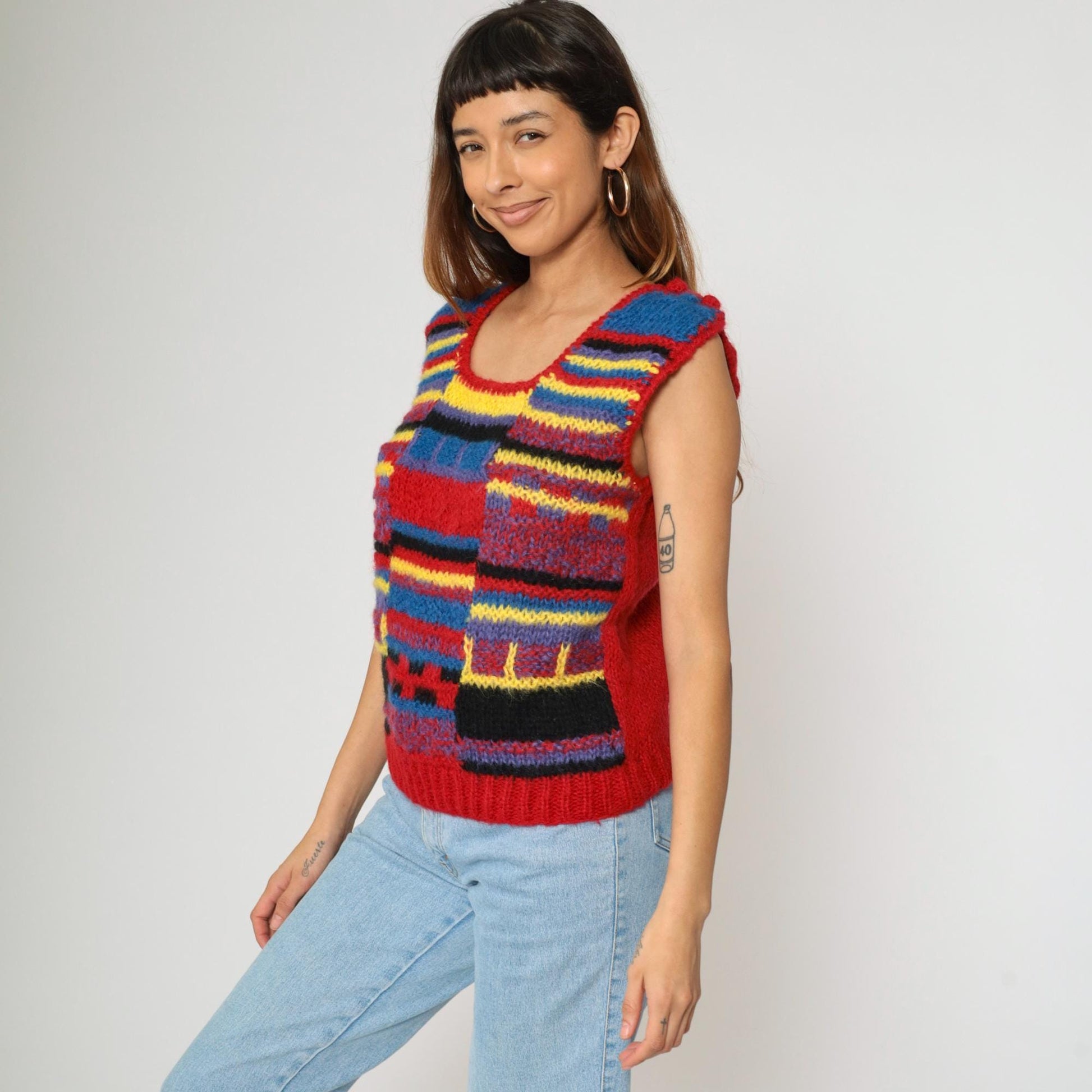 80s Checkered Knit Vest Red Blue Yellow Scoop Neck Sleeveless Small