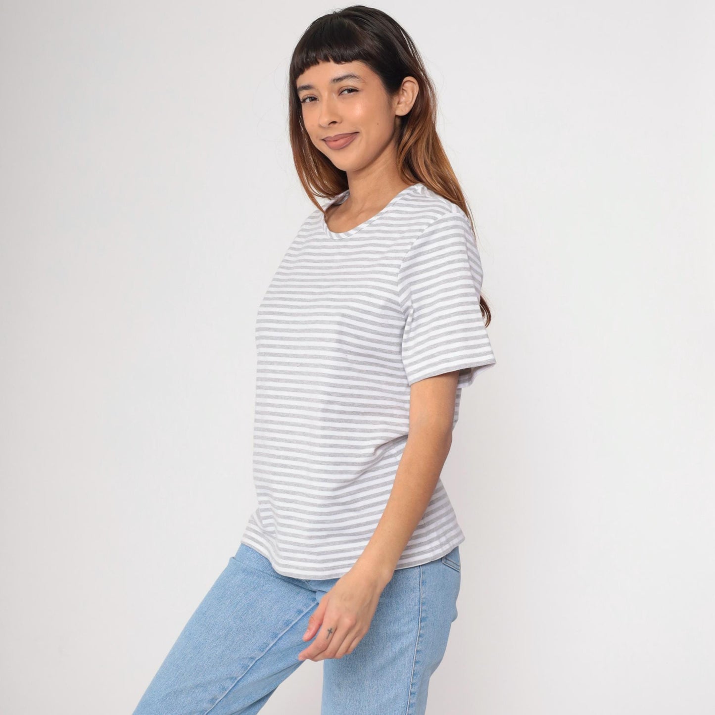 90s Grey & White Striped T-Shirt Cotton Blend Crewneck Large